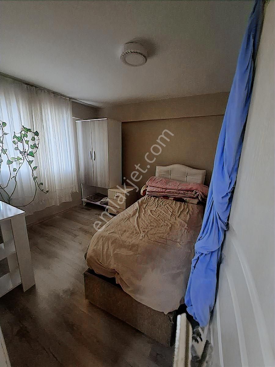 Bornova İnönü Mah Kiralık Ful Eşyalı Daire - Görsel 5