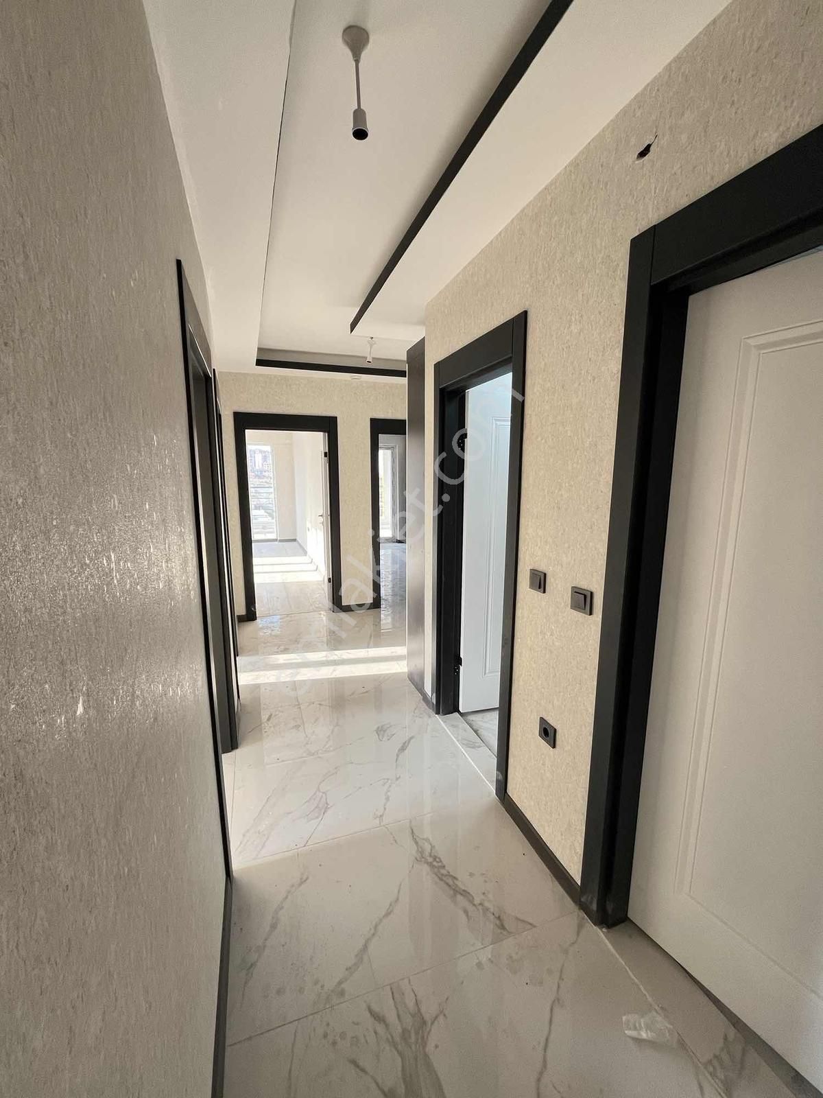 3+1 120m2 3.katta Ara Katta Emsalsiz Full Yapılı Manzaralı Daire - Görsel 31