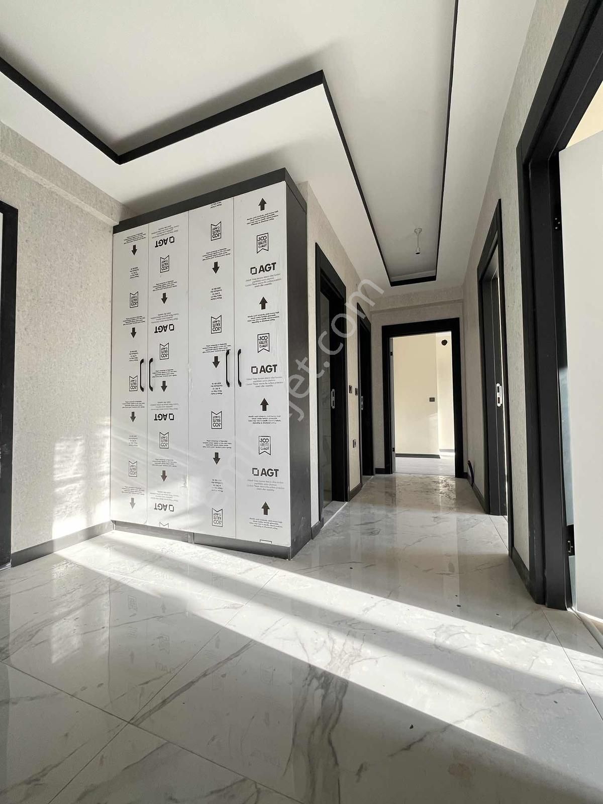 3+1 120m2 3.katta Ara Katta Emsalsiz Full Yapılı Manzaralı Daire - Görsel 13