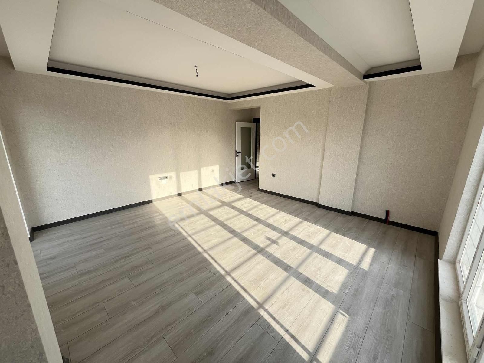 3+1 120m2 3.katta Ara Katta Emsalsiz Full Yapılı Manzaralı Daire - Görsel 11