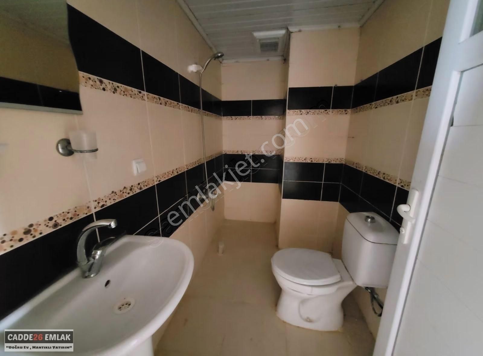 Cadde26 Dan Kafkas Caddesin Dibinde Satılık 2+1 Daire - Görsel 6