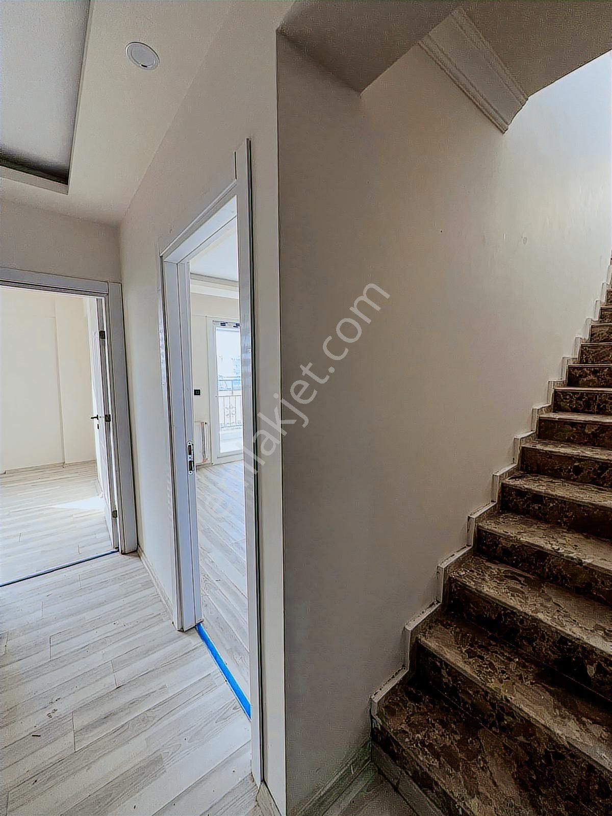 Bergama Gaziosmanpaşa Mahallesin'de Satılık Dubleks Daire - Görsel 15