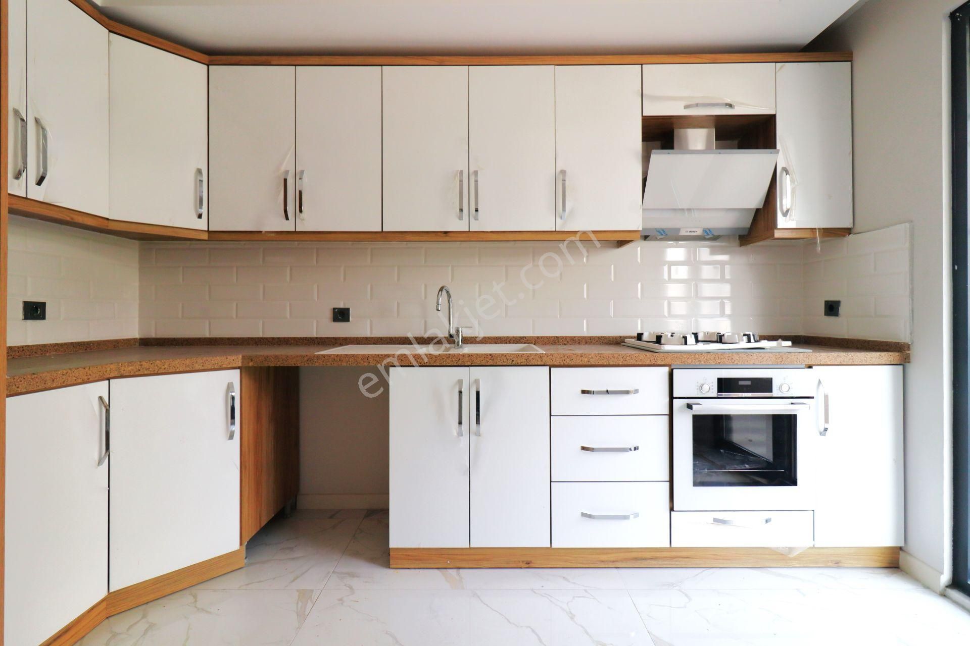 ✨akçay'da✨aygül'den✨denize Yakın Merkezi Lokasyonda Kapalı Otoparklı Doğalgazlı 3+1 Satılık Daire - Görsel 4