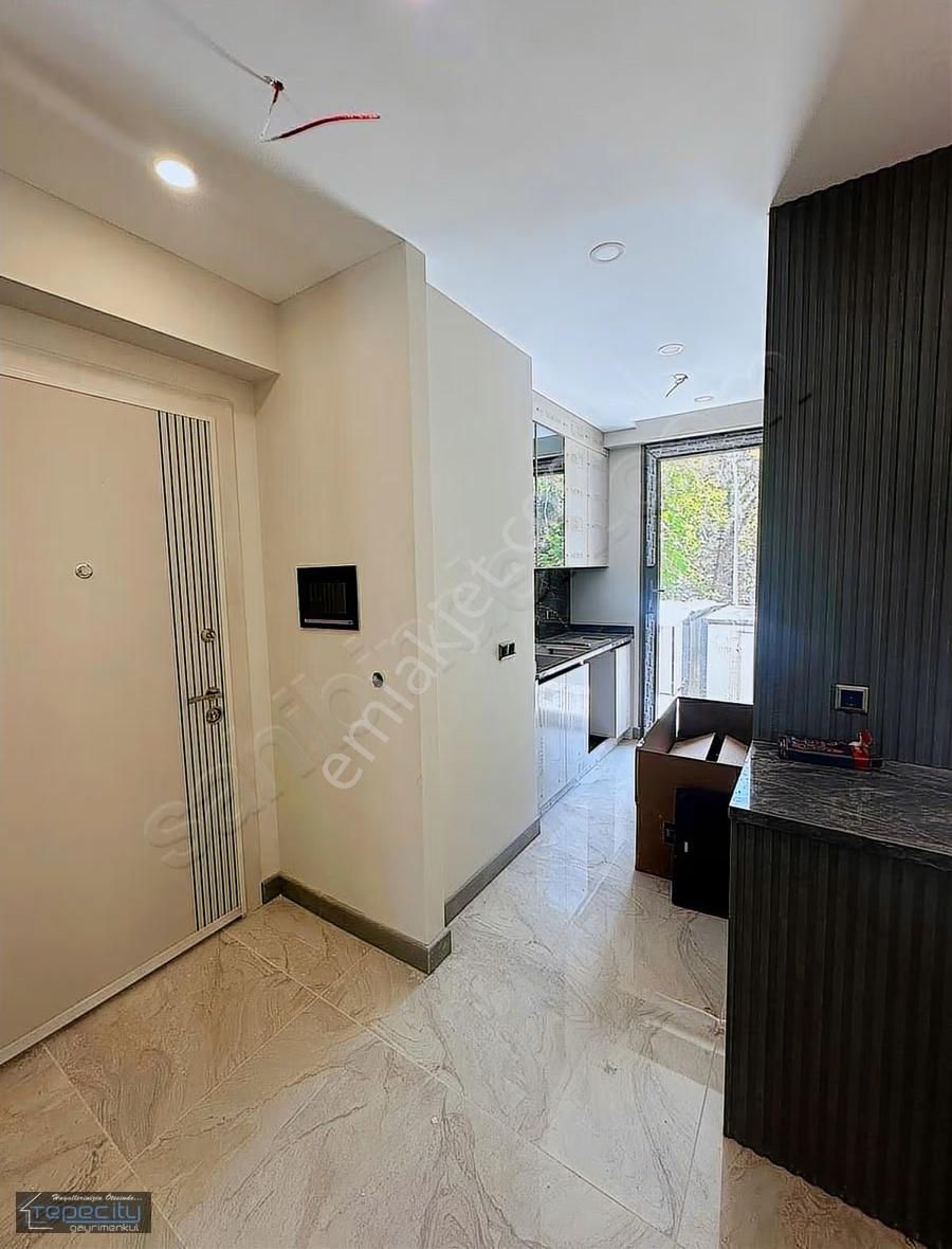 Tuzla İstasyon Cad. Üzerinde Site İçi Köşe 2+1 Daire - Görsel 20