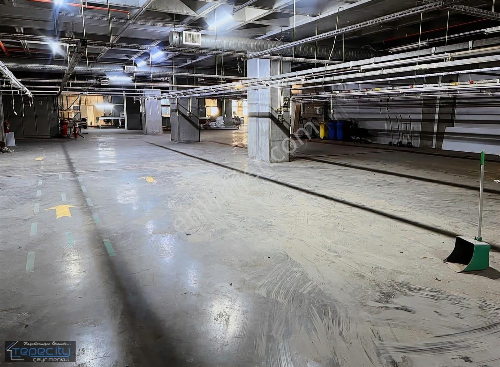 Bağcılar Mahmutbey De 3.000m2 Düz Giriş Kiralık Depo İmalathane - Görsel 16