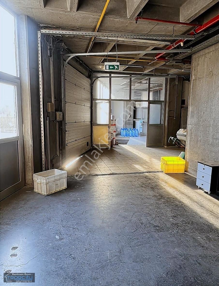 Bağcılar Mahmutbey De 3.000m2 Düz Giriş Kiralık Depo İmalathane - Görsel 13