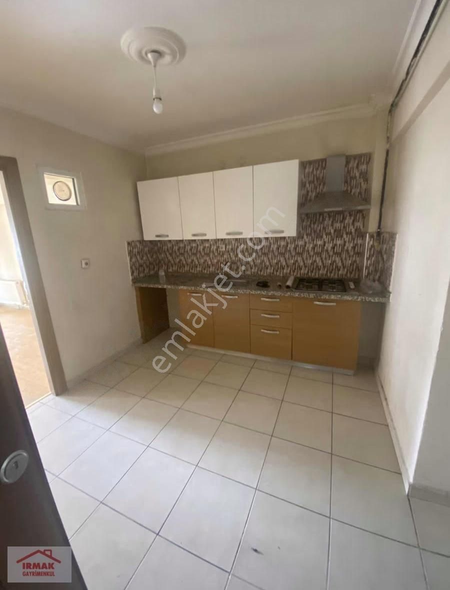 İstiklal Mah Adalar Civarı 1+1 ( 2 Ayrı Oda) - Görsel 4