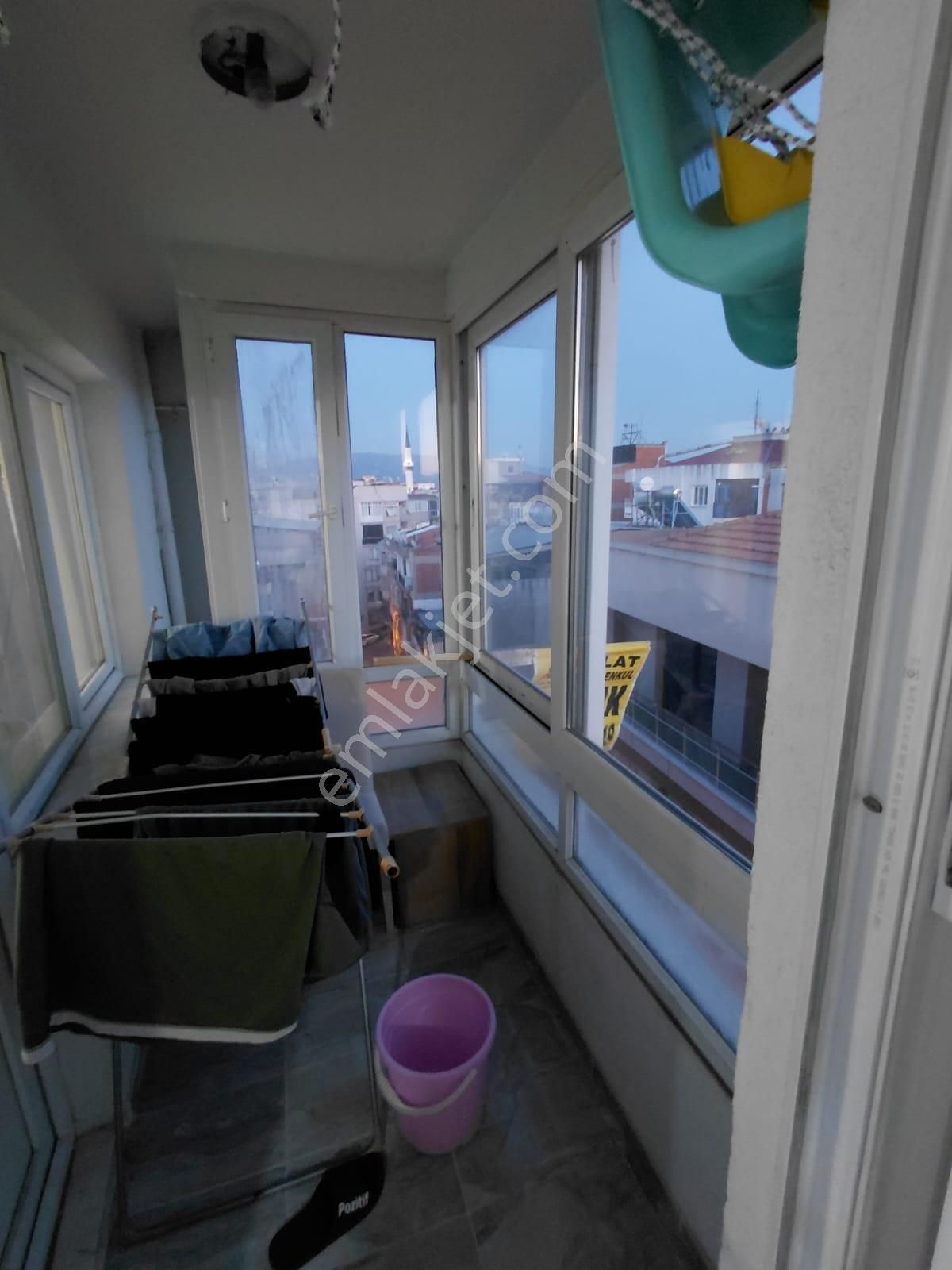 Ordu Caddesi Yakını 3+1 Arakat Köşe Bina - Görsel 14