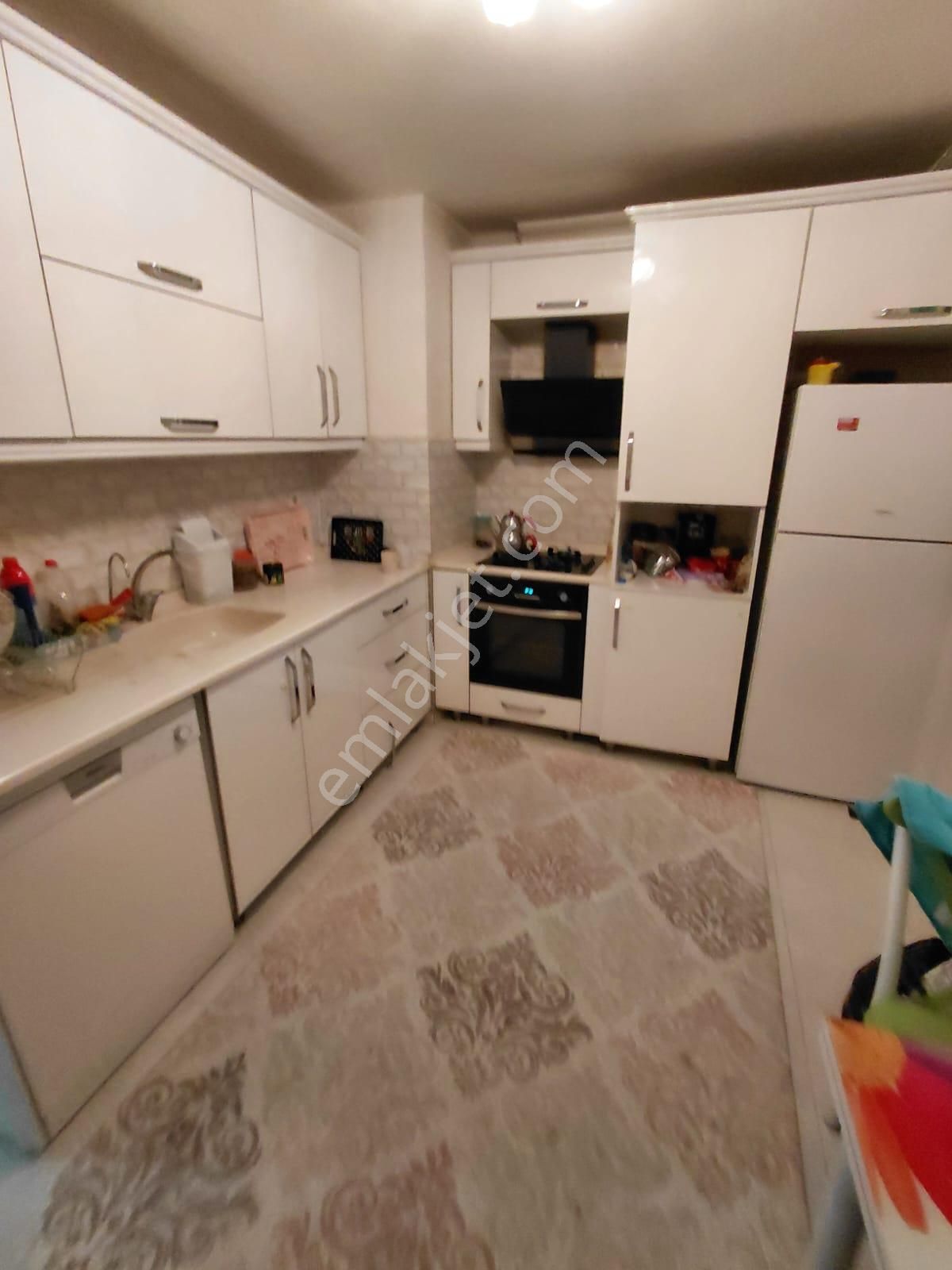 Ordu Caddesi Yakını 3+1 Arakat Köşe Bina - Görsel 31