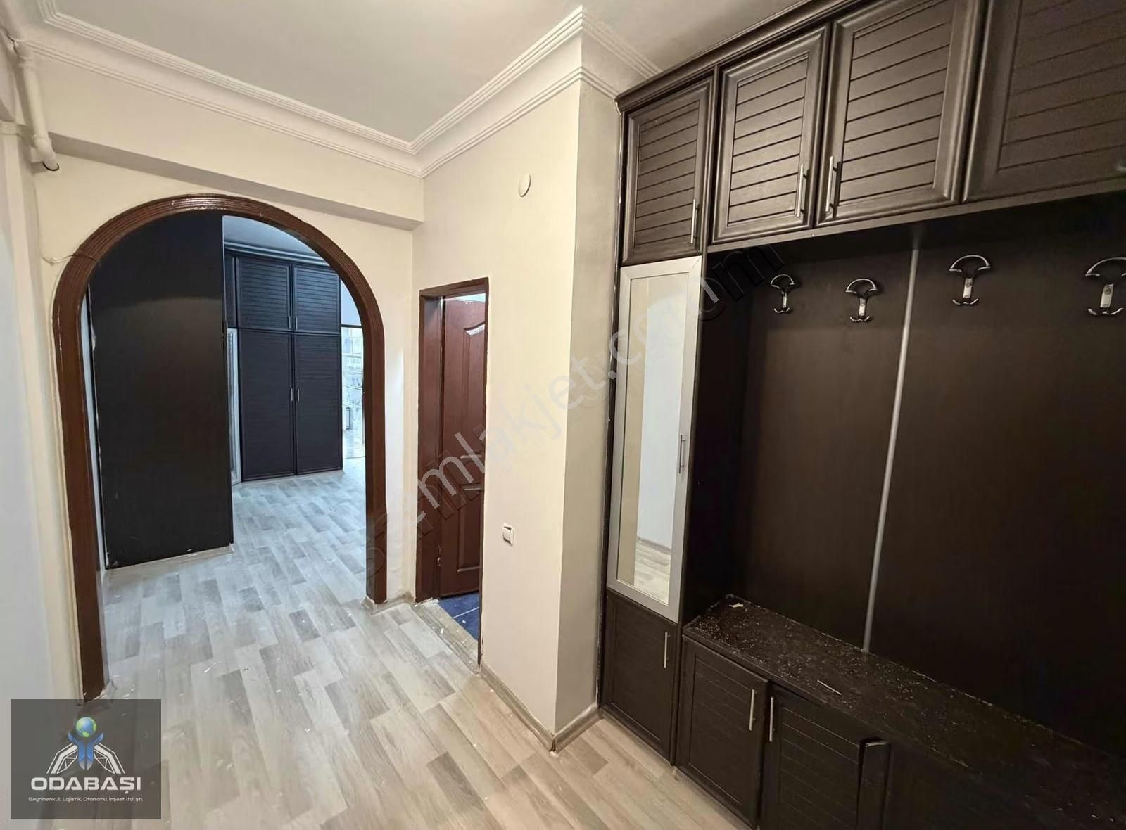 Odabaşı Gayrimenkul'den Musa Anter Civarı Merkezi Konum 4+1