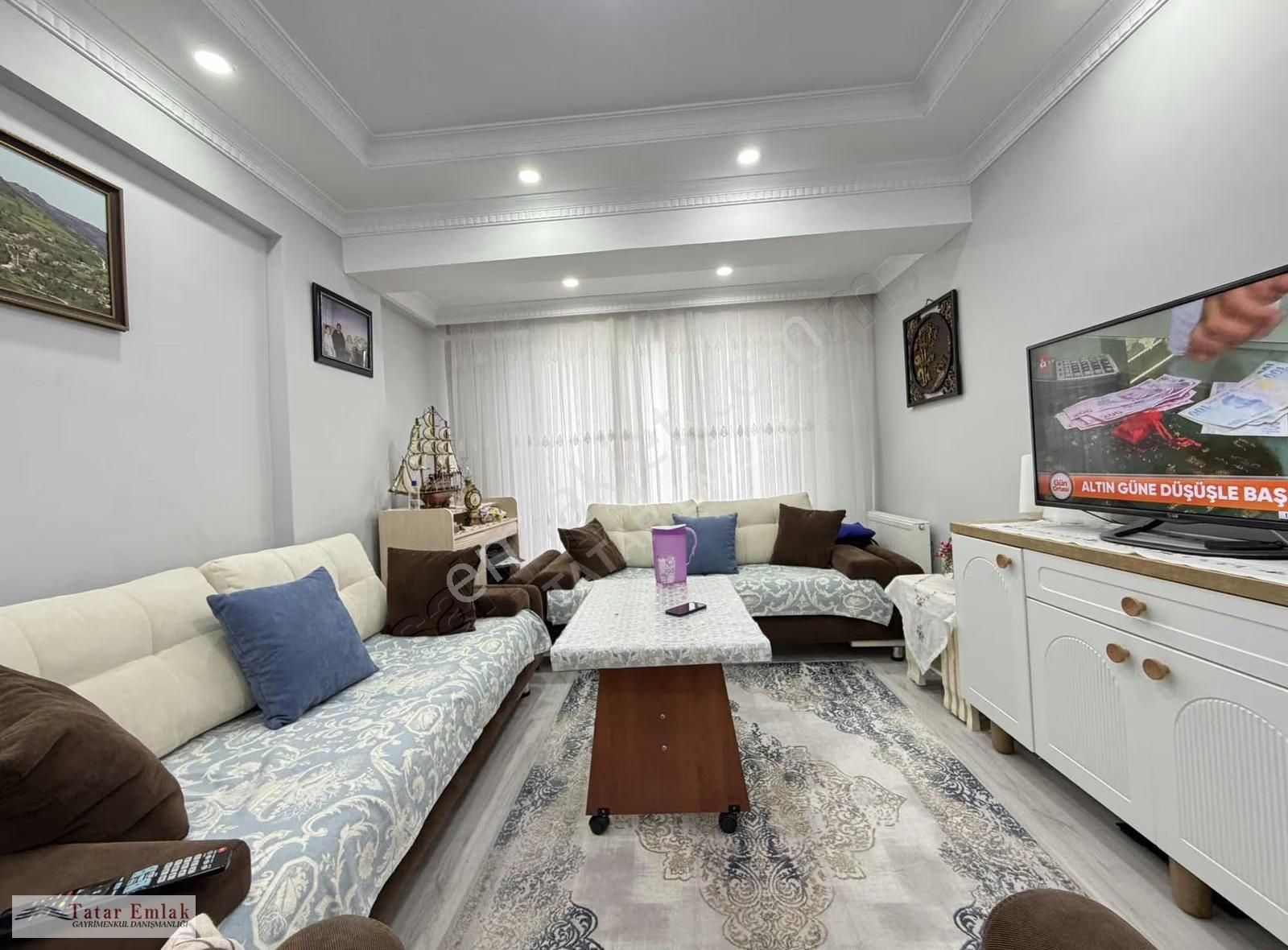 Acil Satılık Hürriyet Mah. İskanlı 2. Kat 80 M² 2 Balkonlu Daire