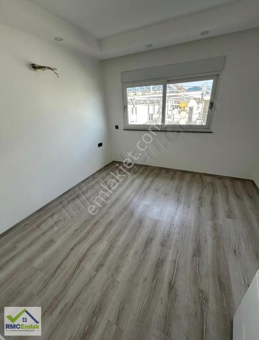 Alanya Şehir Merkezinde Amerikan Mutfak 2+1 Kiralık Daire - Görsel 3