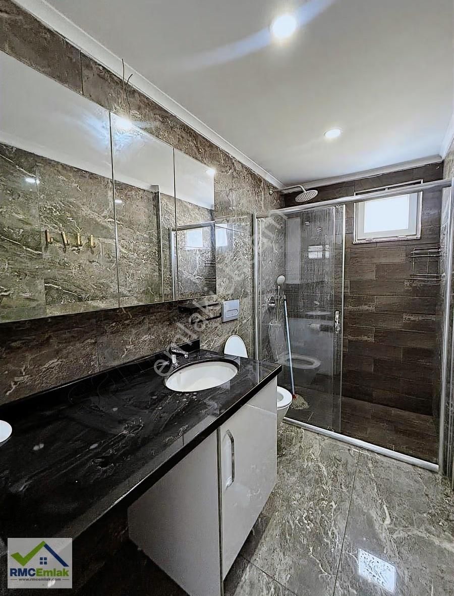 Alanya Şehir Merkezinde Amerikan Mutfak 2+1 Kiralık Daire - Görsel 2