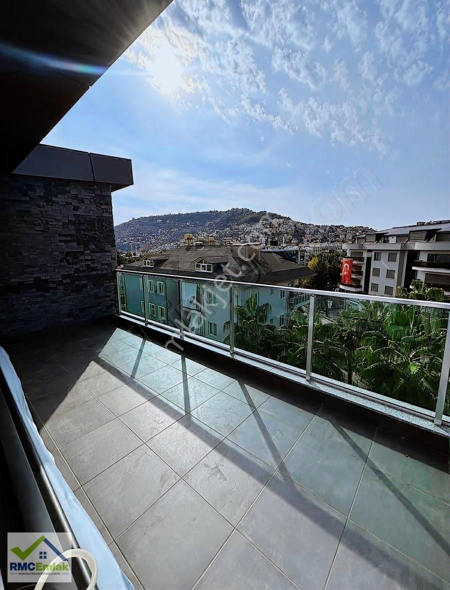 Alanya Şehir Merkezinde Amerikan Mutfak 2+1 Kiralık Daire - Görsel 10