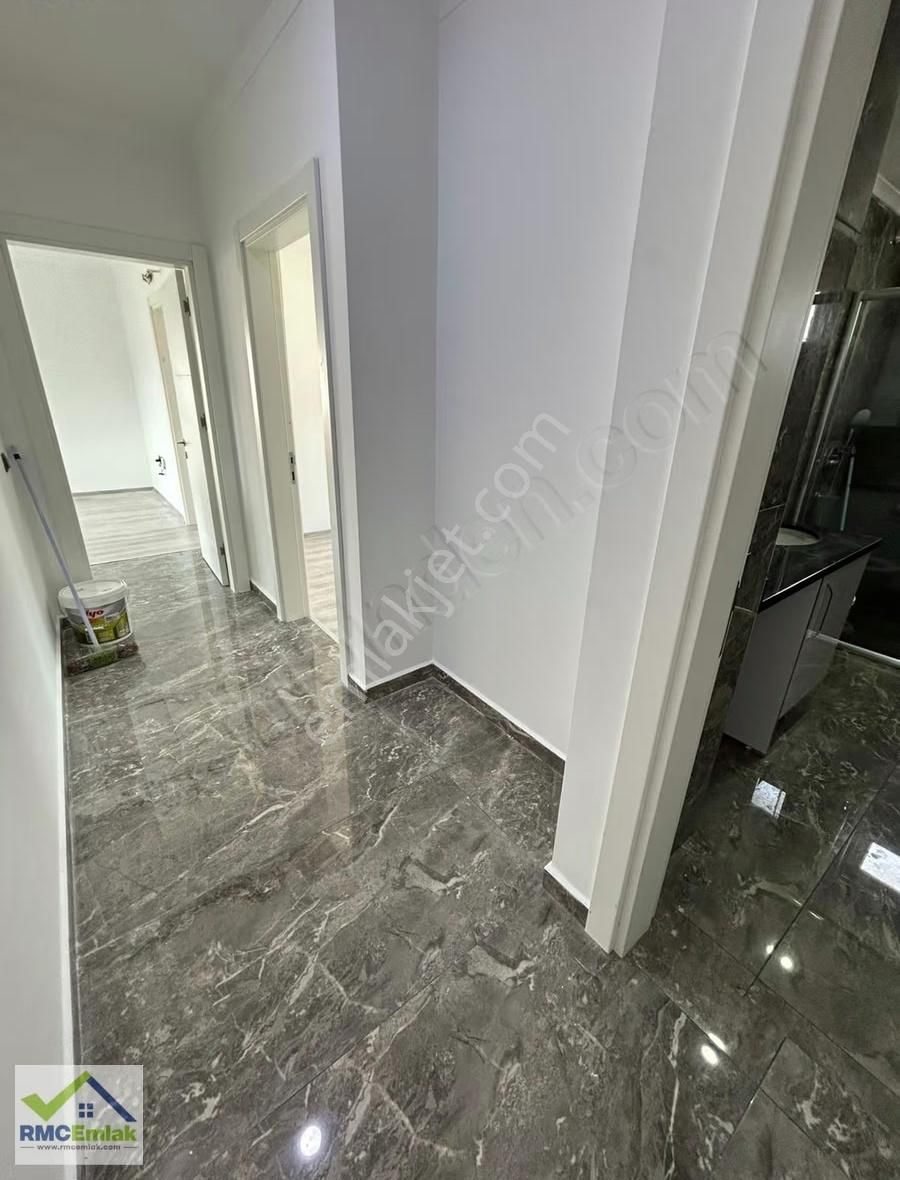 Alanya Şehir Merkezinde Amerikan Mutfak 2+1 Kiralık Daire - Görsel 9