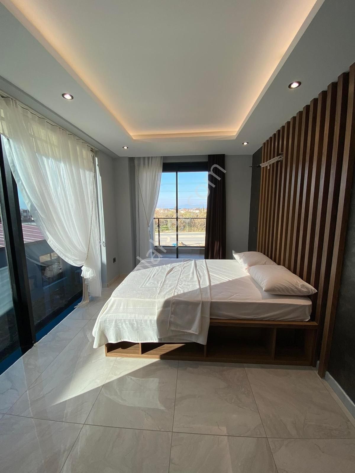 Kuşadası Güzelçamlı'da Özel Havuzlu Satılık 3+1 Fırsat Villa - Görsel 22