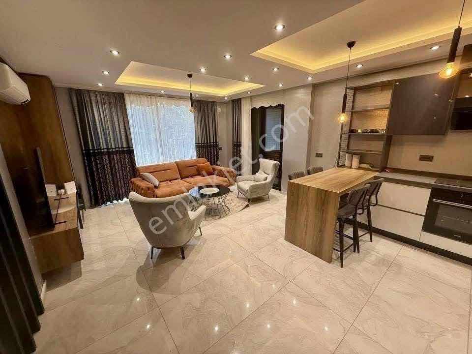 Kuşadası Güzelçamlı'da Özel Havuzlu Satılık 3+1 Fırsat Villa - Görsel 9