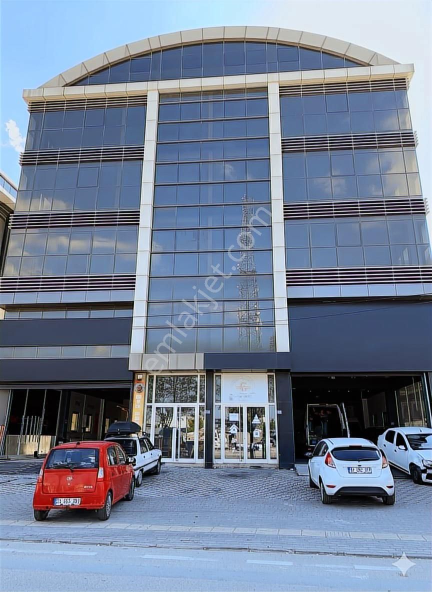 Bursa Yıldırım Millet Mh 11 Eylül Bulvarı Üzeri Kiralık Dükkan