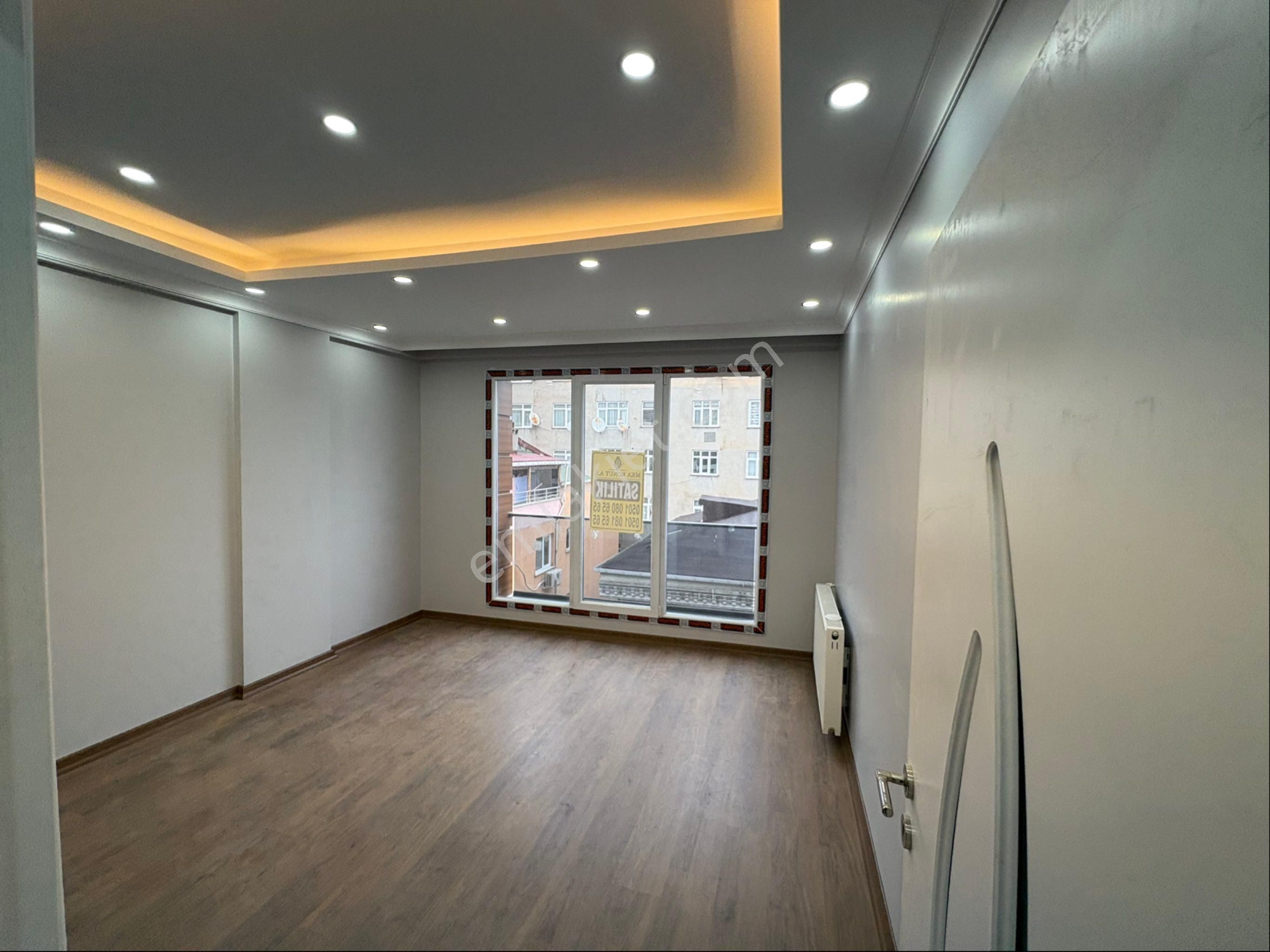 Emir Emlak’dan 3+3 Yeni Bina Dubleks Tavanı Yüksek