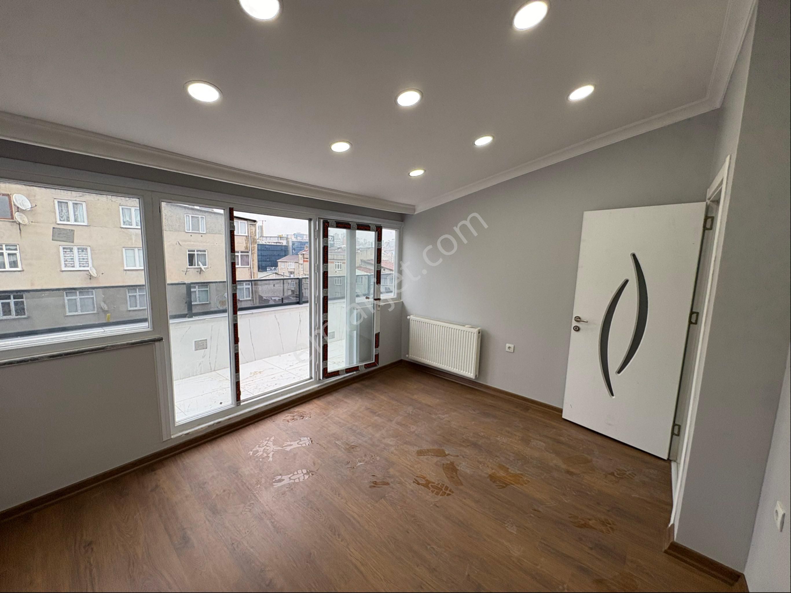 Emir Emlak’dan 3+3 Yeni Bina Dubleks Tavanı Yüksek - Görsel 20