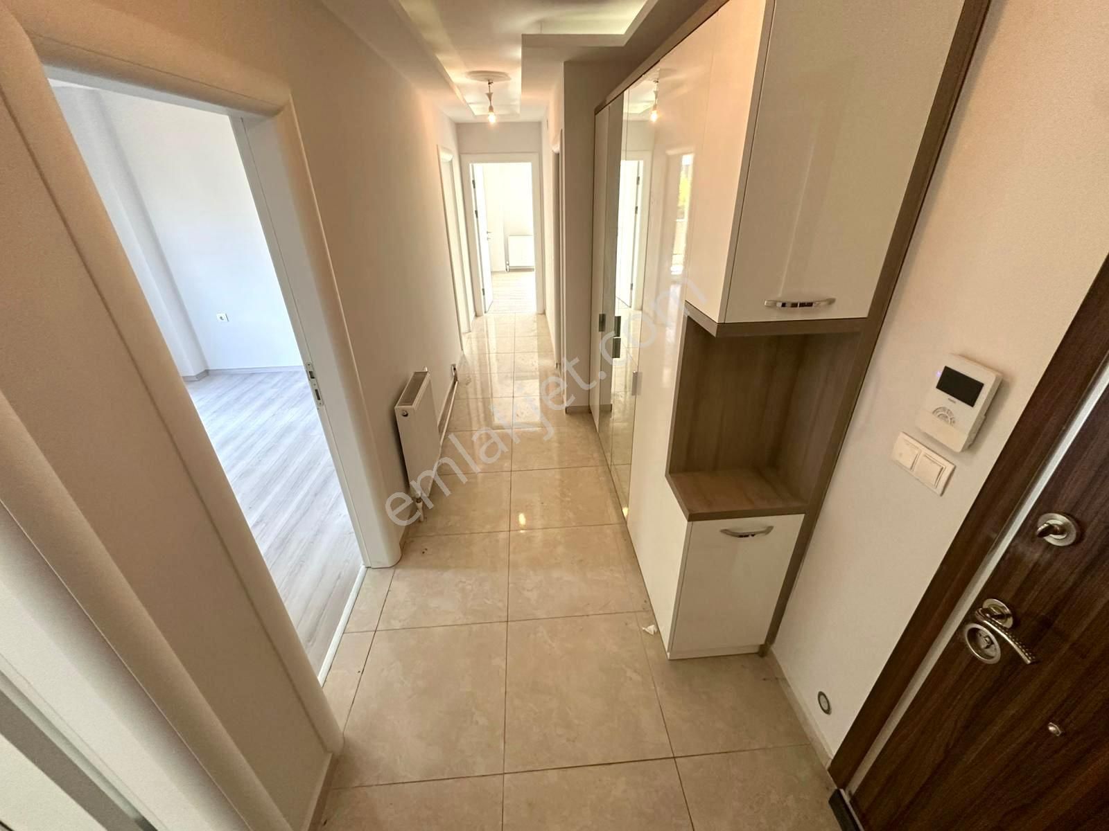 🏡 Referans'tan İkizçay'da Ebeveyn Banyolu Modern Tasarımlı 3+1 Daire - Görsel 5