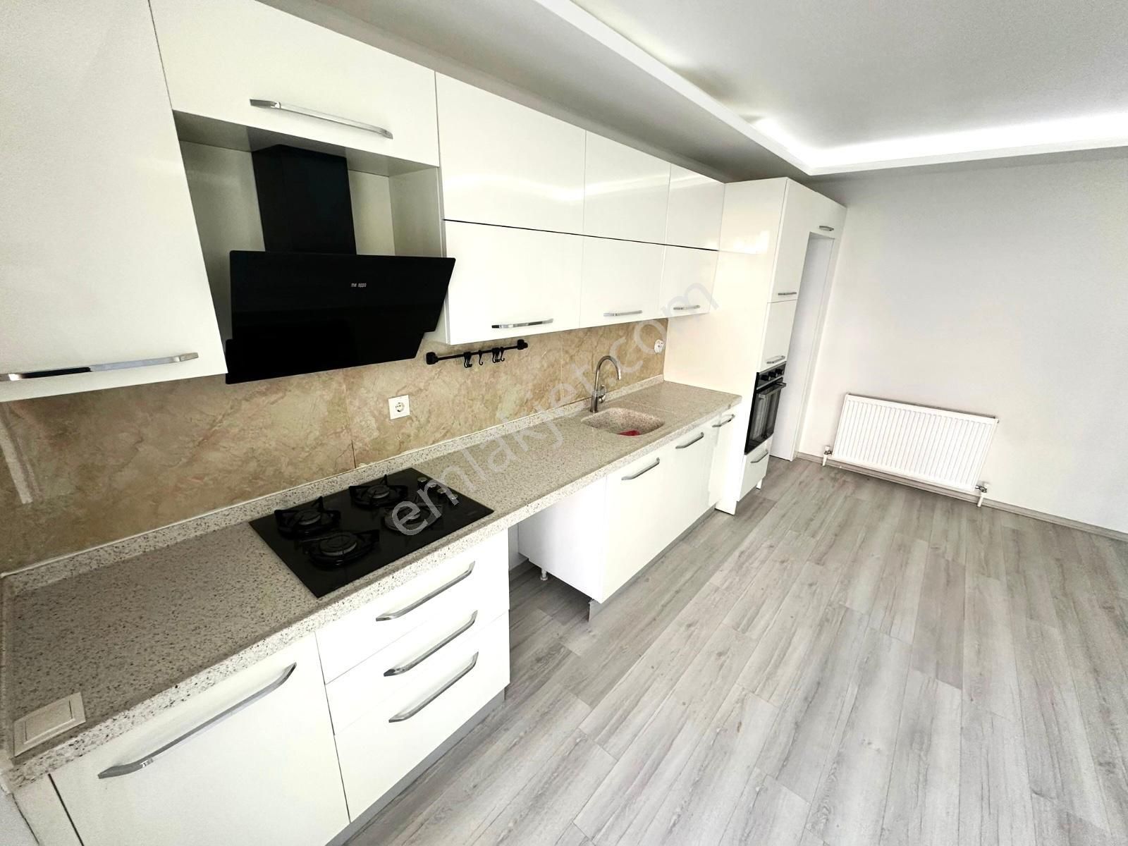 🏡 Referans'tan İkizçay'da Ebeveyn Banyolu Modern Tasarımlı 3+1 Daire - Görsel 9