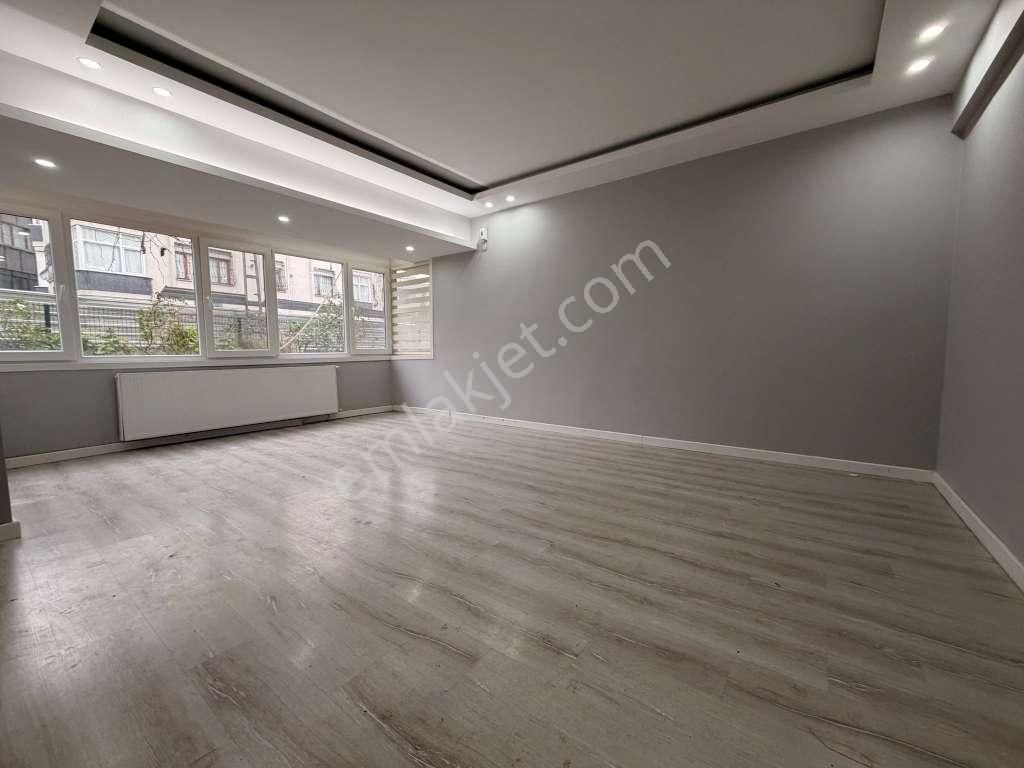 Kaçmaz 'dan Çınar'da Geniş Salon Ve Yatak Odalı Ayrı Mutfak 2+1 - Görsel 5