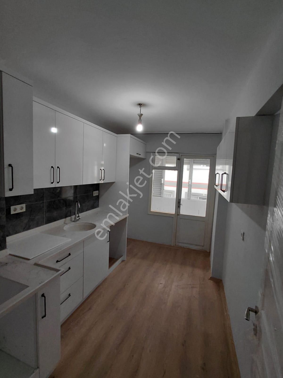 Yeşilyurt Katip Çelebi Hastanesi Yakını 2+1 Asansörlü Ful Yapılı