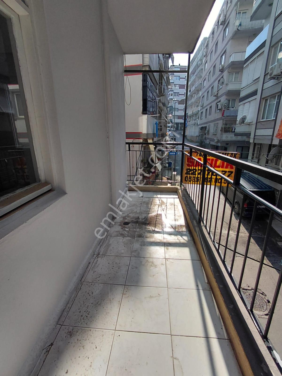 Yeşilyurt Katip Çelebi Hastanesi Yakını 2+1 Asansörlü Ful Yapılı - Görsel 26