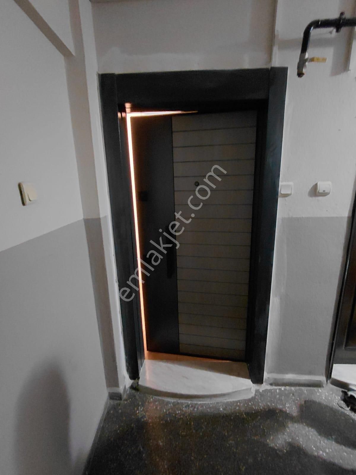 Yeşilyurt Katip Çelebi Hastanesi Yakını 2+1 Asansörlü Ful Yapılı - Görsel 6