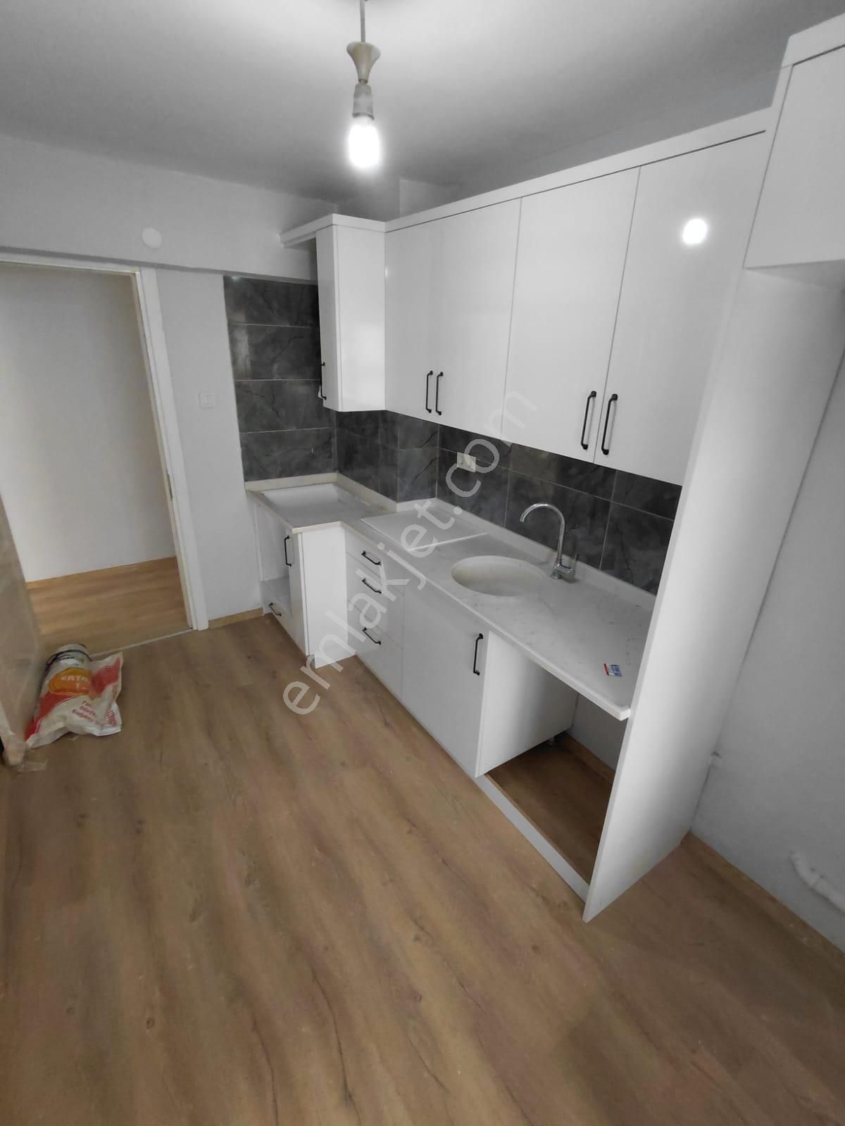 Yeşilyurt Katip Çelebi Hastanesi Yakını 2+1 Asansörlü Ful Yapılı - Görsel 9
