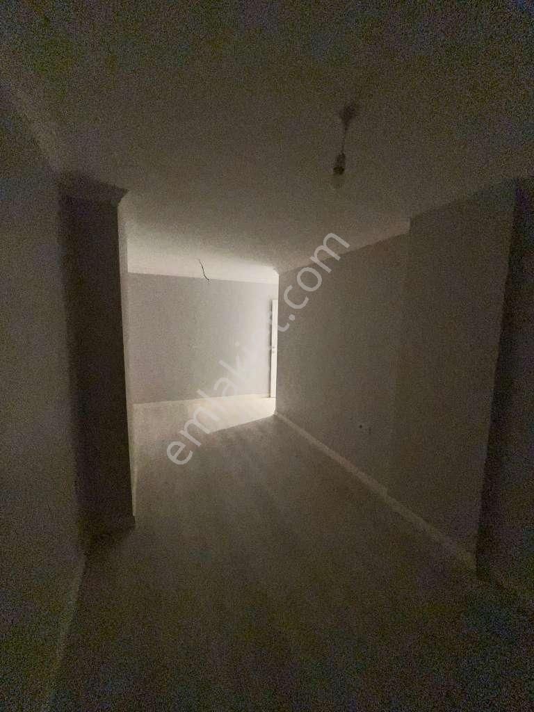 Altıntepe'de Sokağa Cepheli Sıfır 2+1 Kiralık Daire - Görsel 11