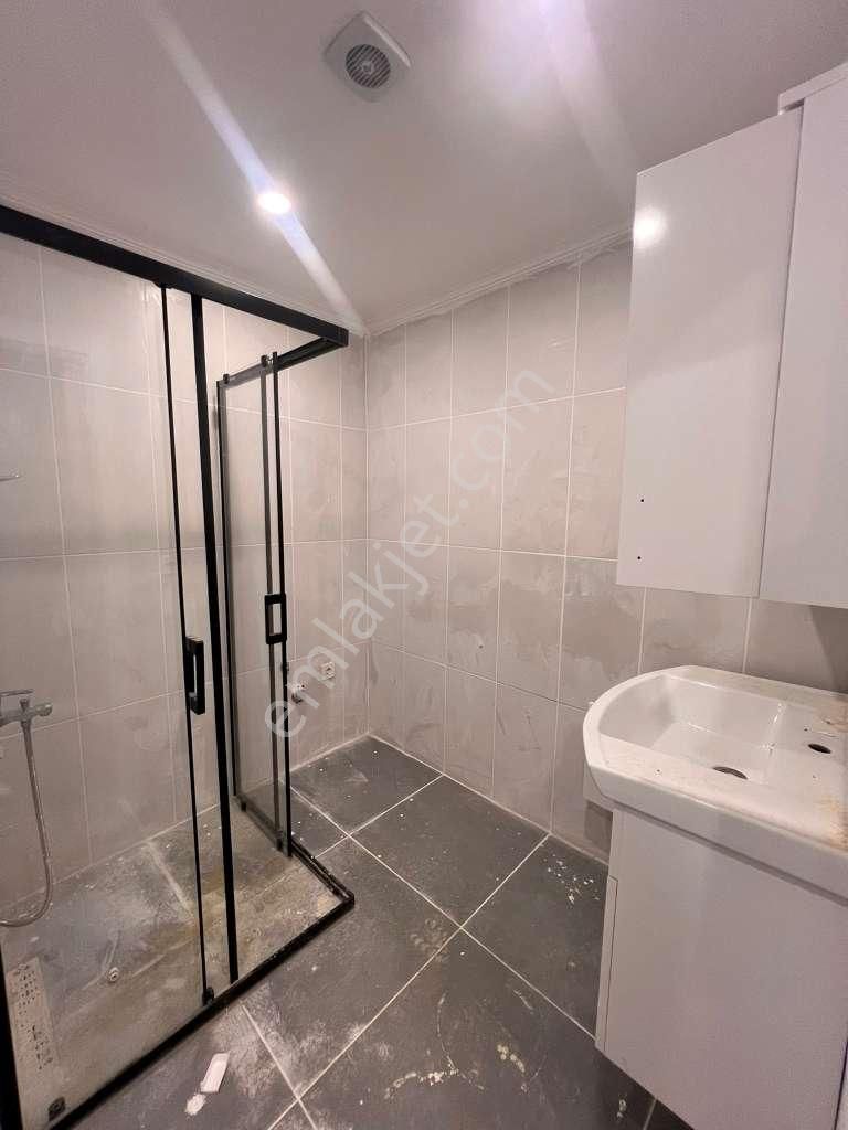 Altıntepe'de Sokağa Cepheli Sıfır 2+1 Kiralık Daire - Görsel 30