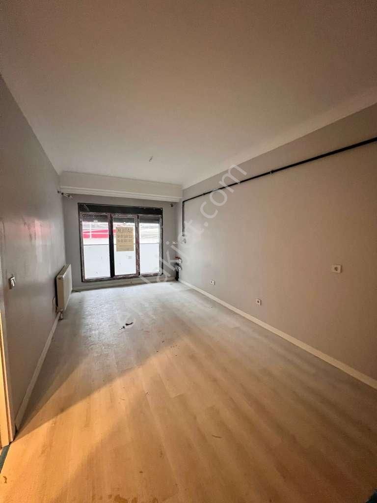 Altıntepe'de Sokağa Cepheli Sıfır 2+1 Kiralık Daire - Görsel 17