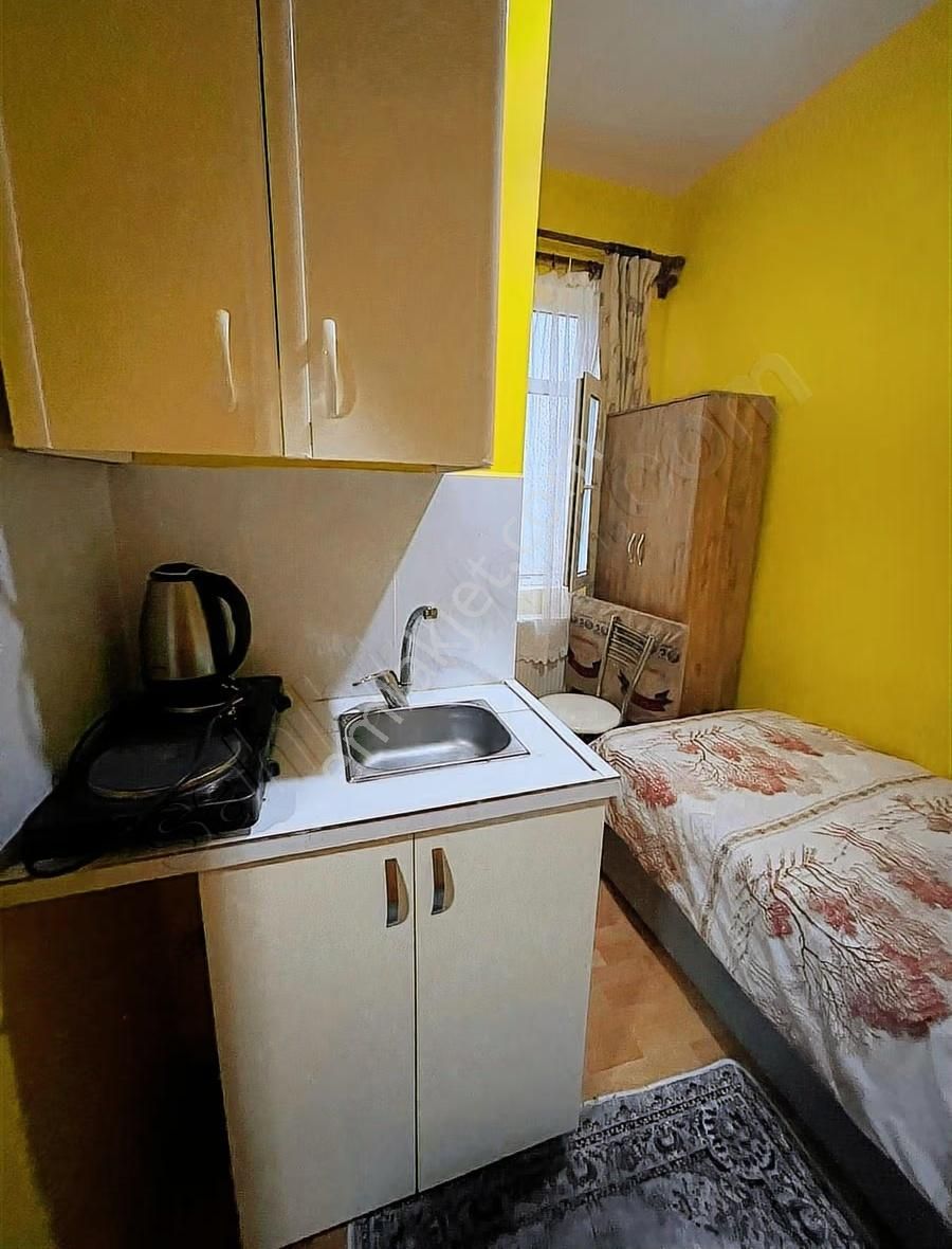 Balat Merkezi Konumda Eşyalı 1+0 Studyo Daire Faturalar Dahil - Görsel 6