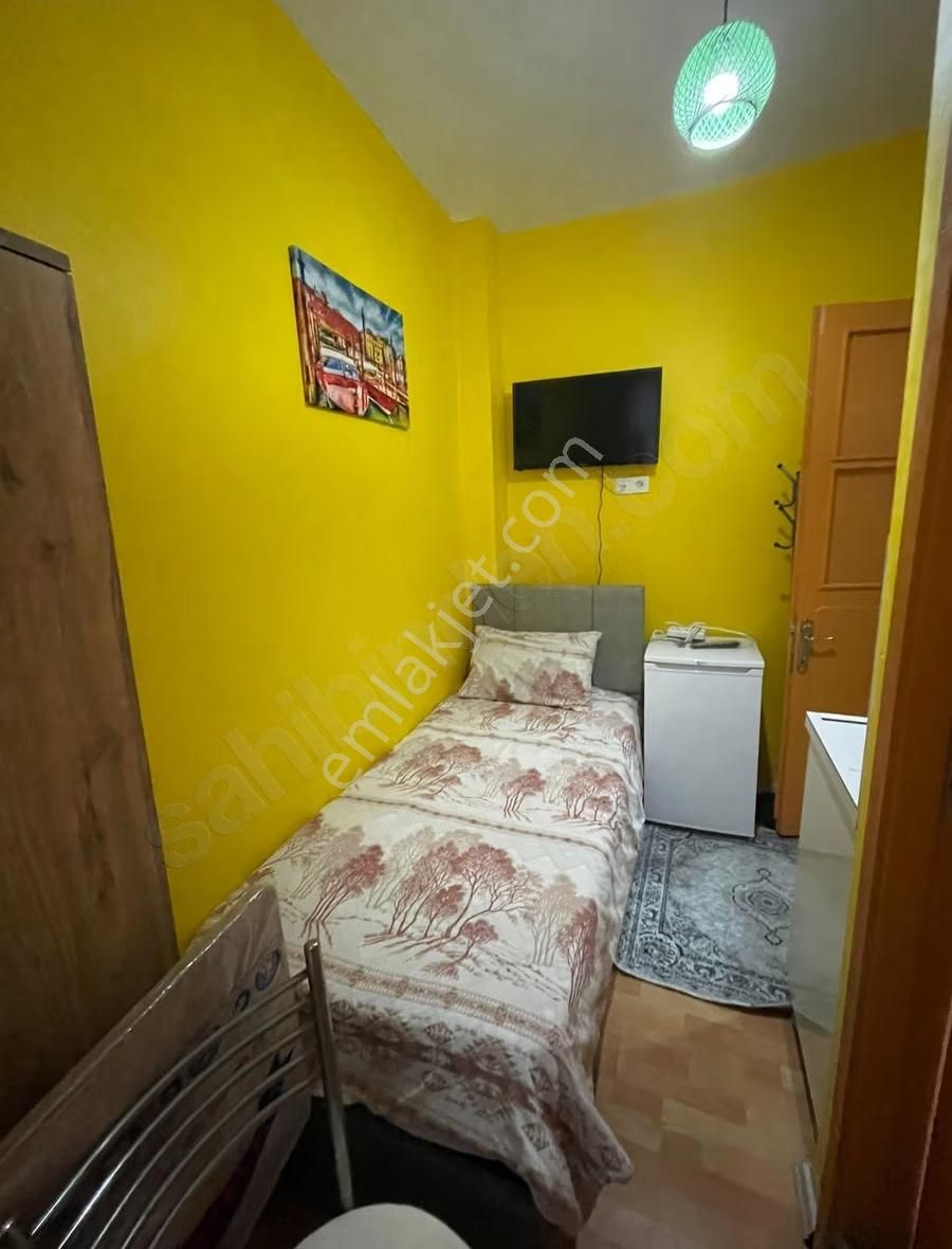 Balat Merkezi Konumda Eşyalı 1+0 Studyo Daire Faturalar Dahil - Görsel 3