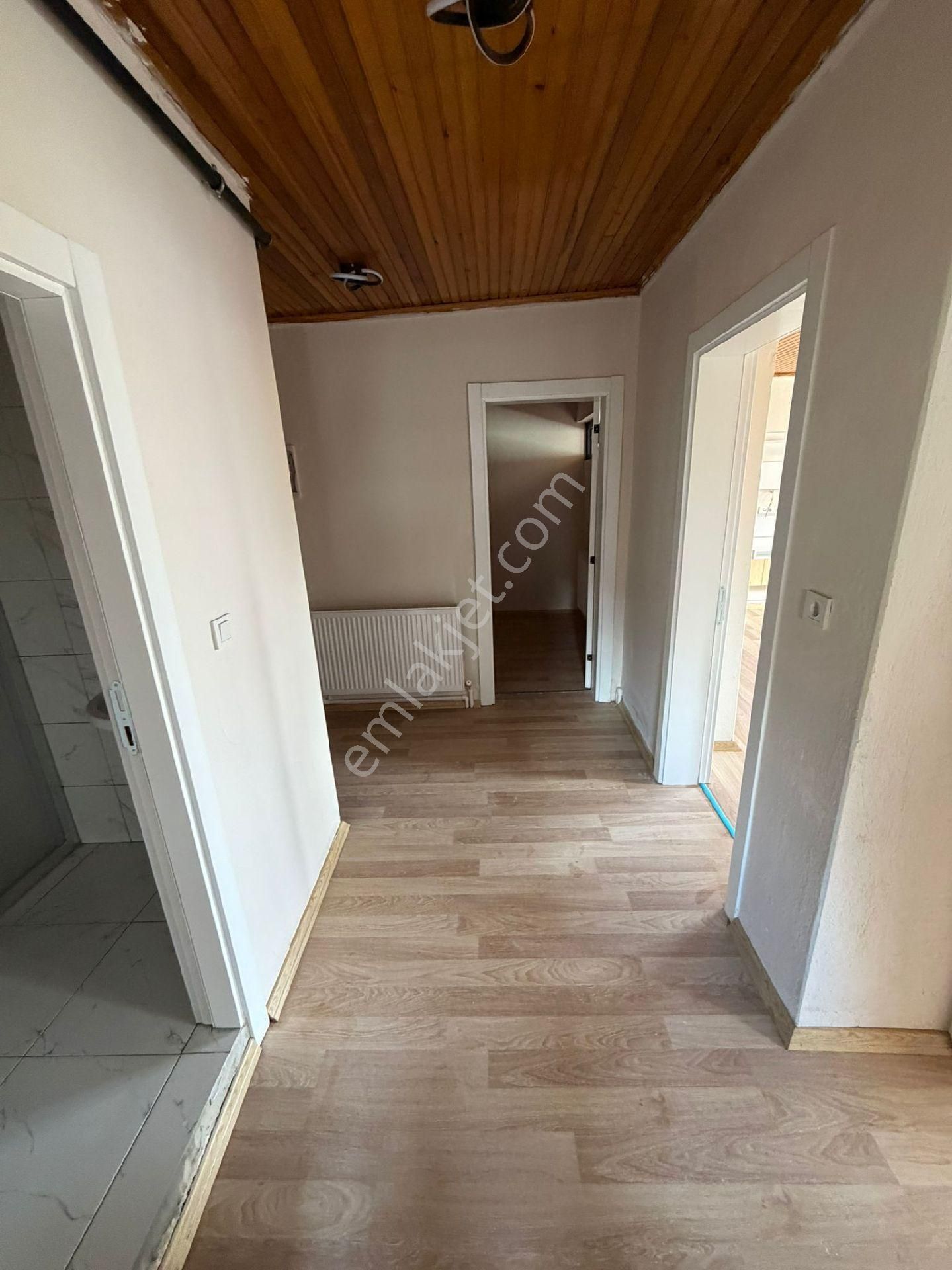 Topraklık Mahallesinde Tek Tapu Çift Daire Apart Fiyatına Satılık - Görsel 13