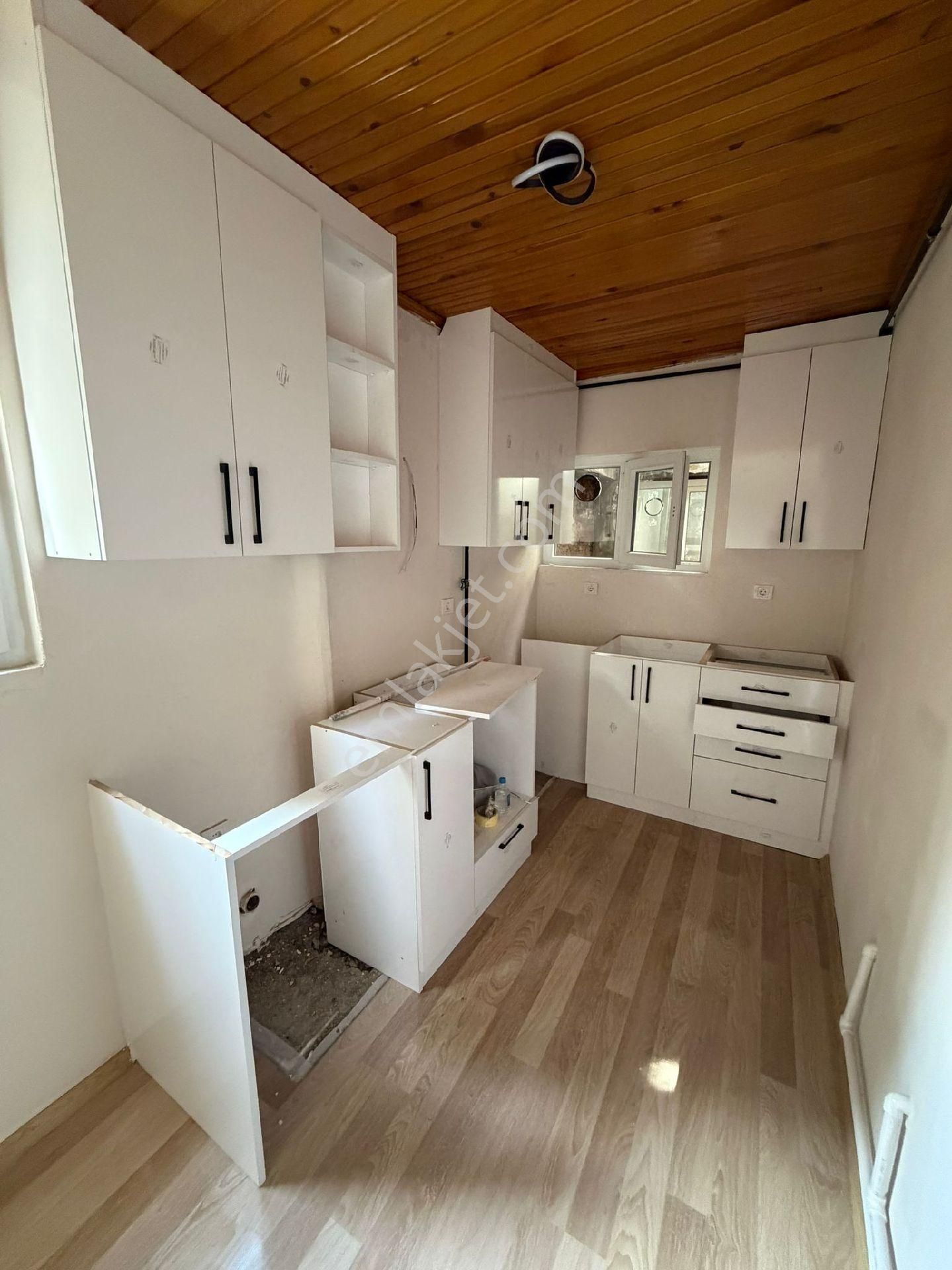 Topraklık Mahallesinde Tek Tapu Çift Daire Apart Fiyatına Satılık - Görsel 7