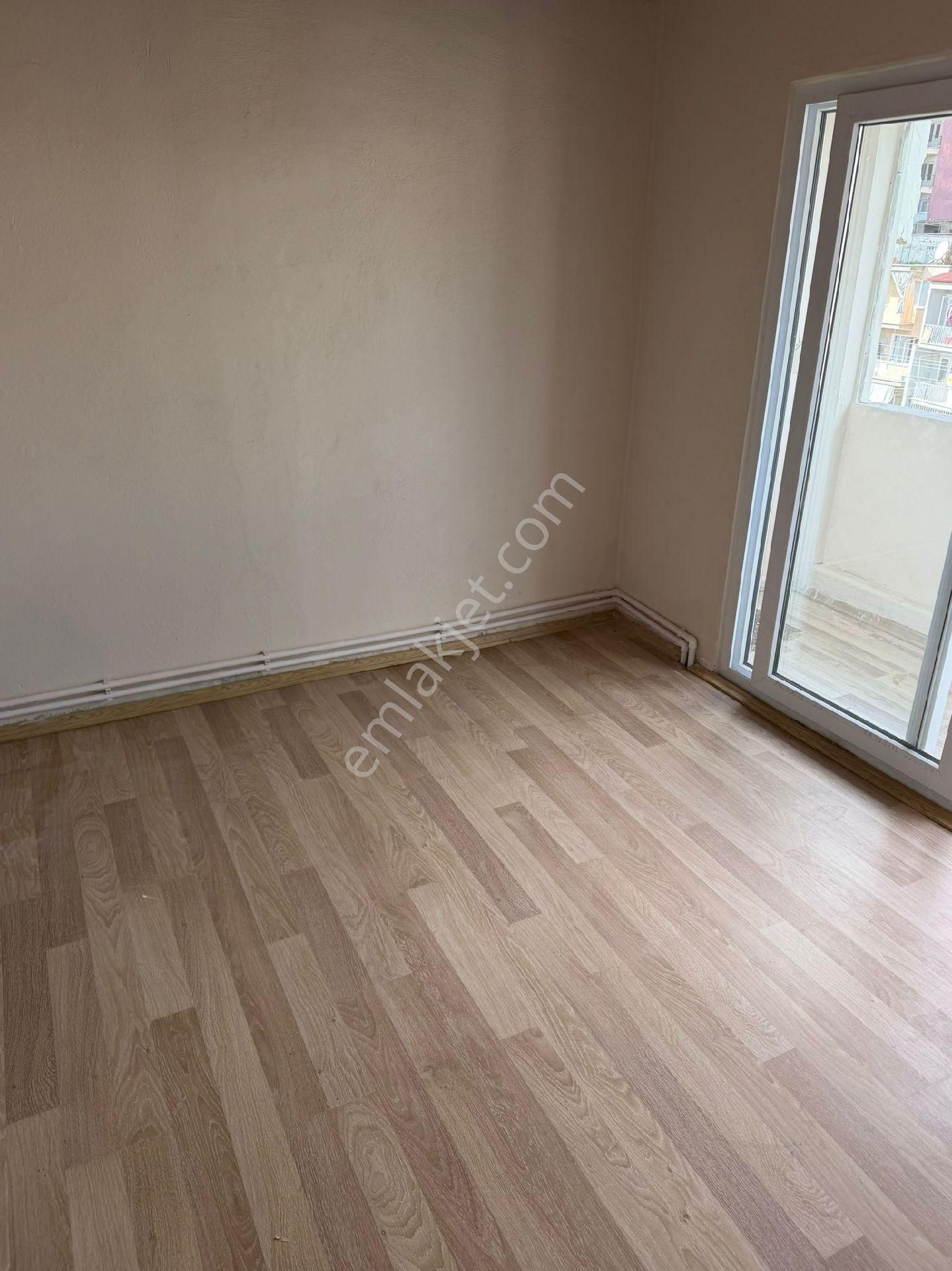 Topraklık Mahallesinde Tek Tapu Çift Daire Apart Fiyatına Satılık - Görsel 4