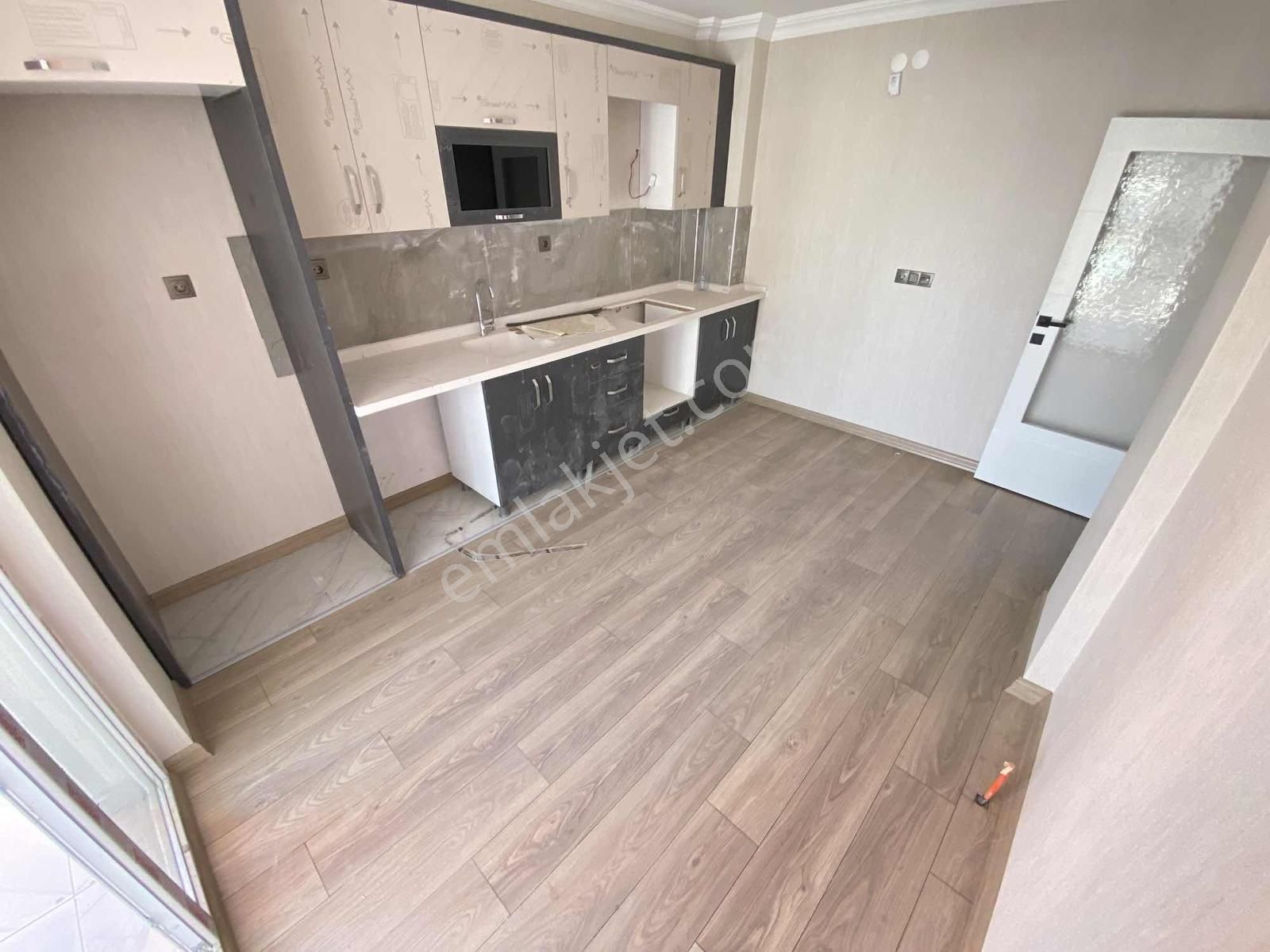 8.cadde Dibinde 3+1 120 M2 3.katta Ful Yapılı Emsalsiz Daire - Görsel 35