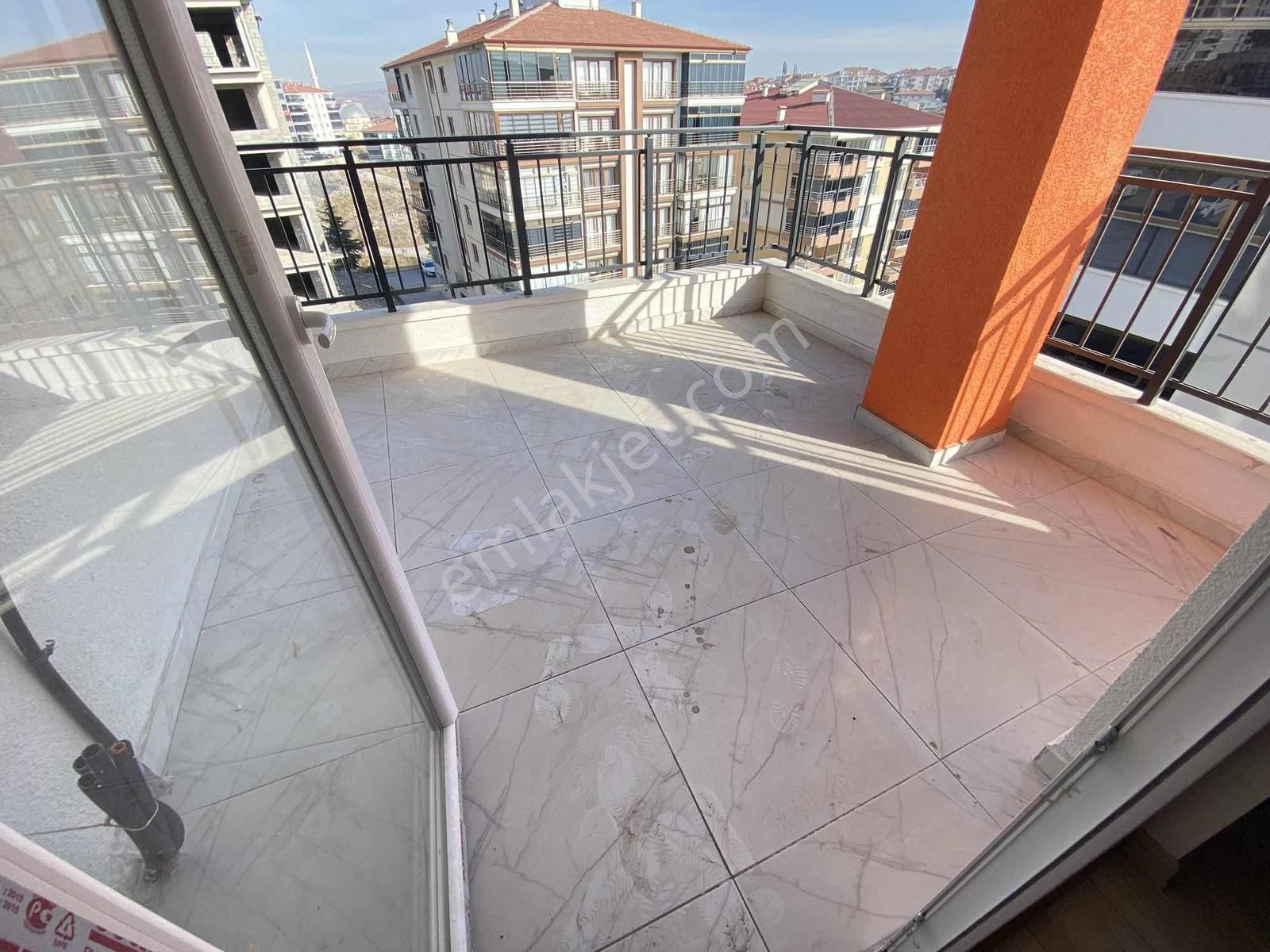 8.cadde Dibinde 3+1 120 M2 3.katta Ful Yapılı Emsalsiz Daire - Görsel 33