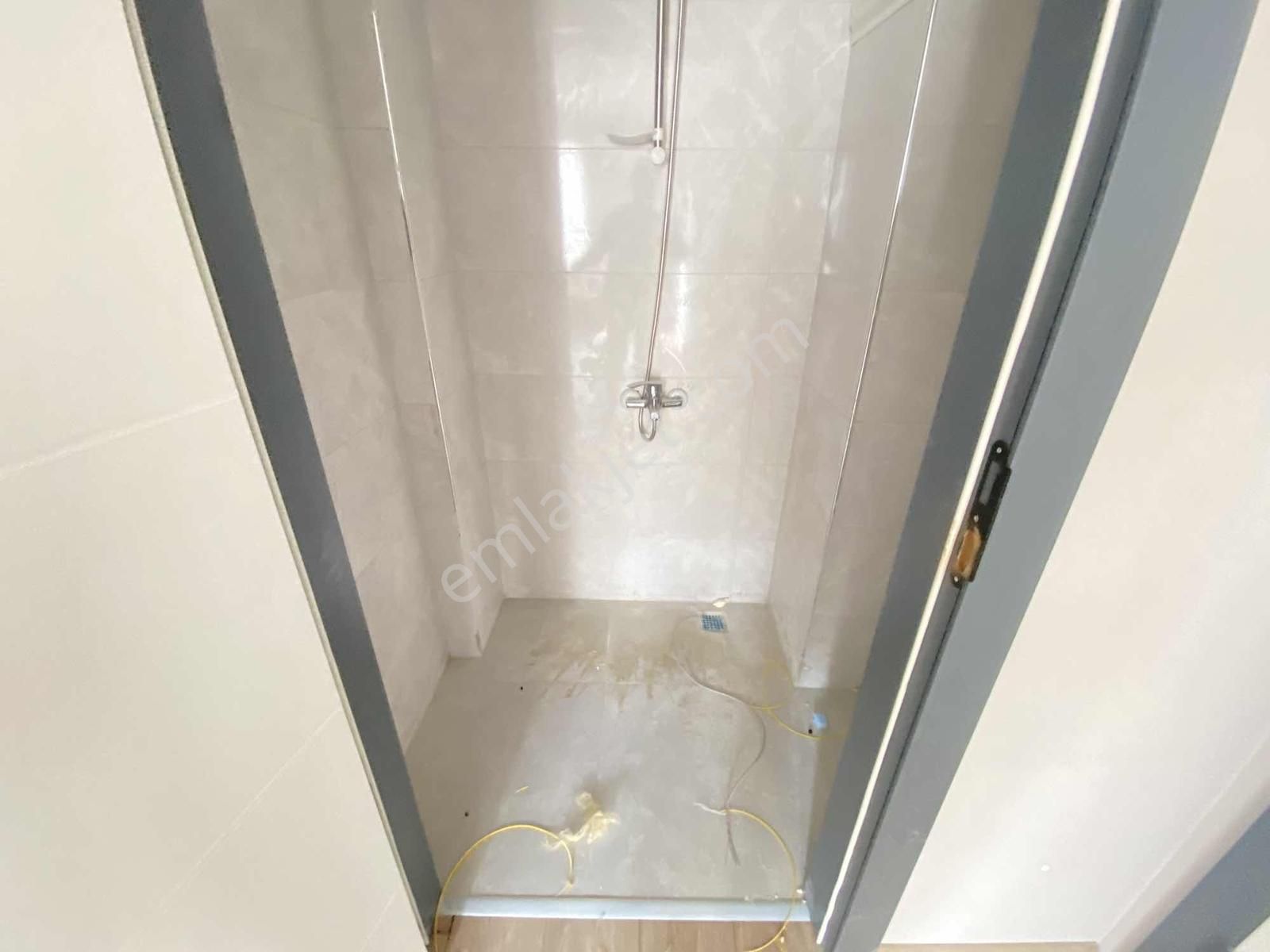 8.cadde Dibinde 3+1 120 M2 3.katta Ful Yapılı Emsalsiz Daire - Görsel 26