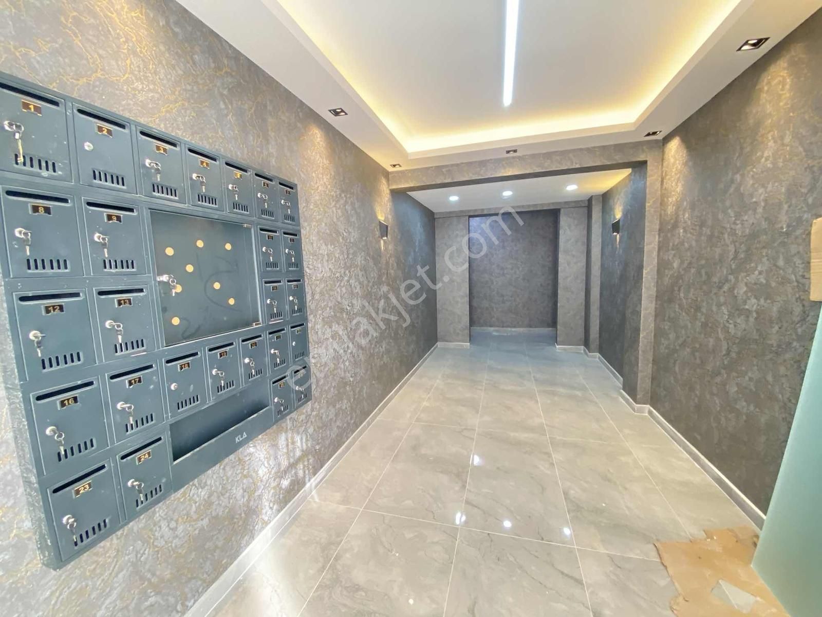 8.cadde Dibinde 3+1 120 M2 3.katta Ful Yapılı Emsalsiz Daire - Görsel 21