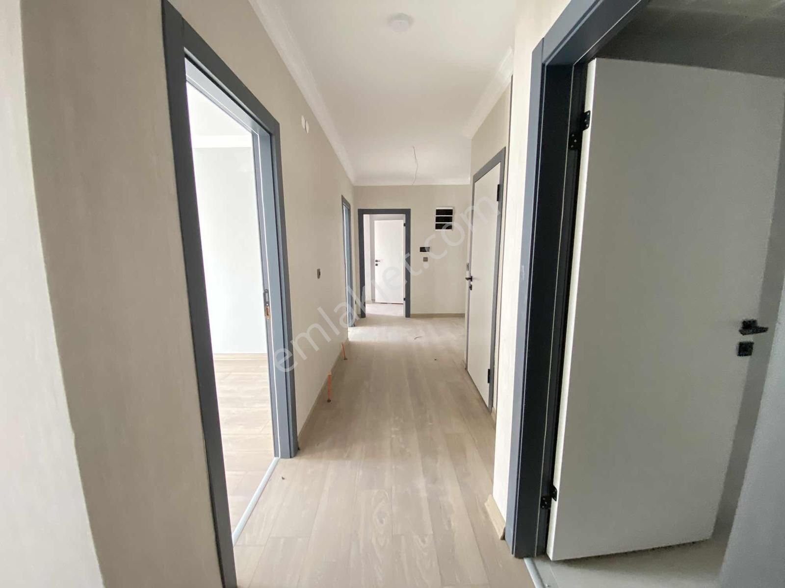8.cadde Dibinde 3+1 120 M2 3.katta Ful Yapılı Emsalsiz Daire - Görsel 2