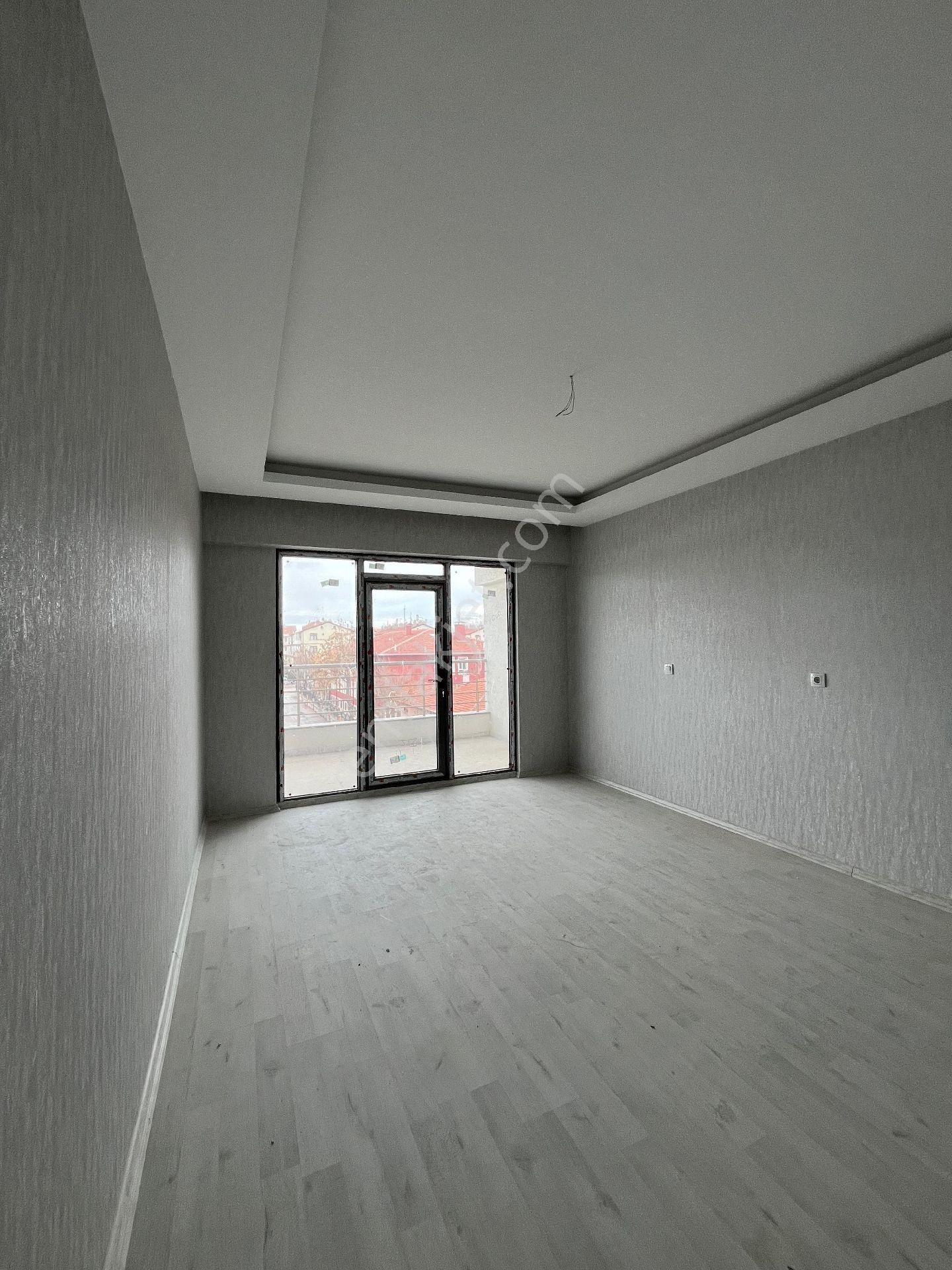 Emin Gyo'dan Eşrefoğlu İlkokulu Yanı Sıfır 4+1 Ebeveyn Banyolu Daire - Görsel 7