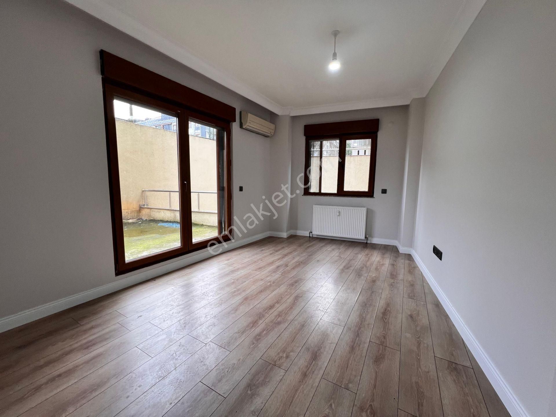 Kaçmaz'dan İdealtepe Sahil'de Marmaraya Komşu Lüks 1+1