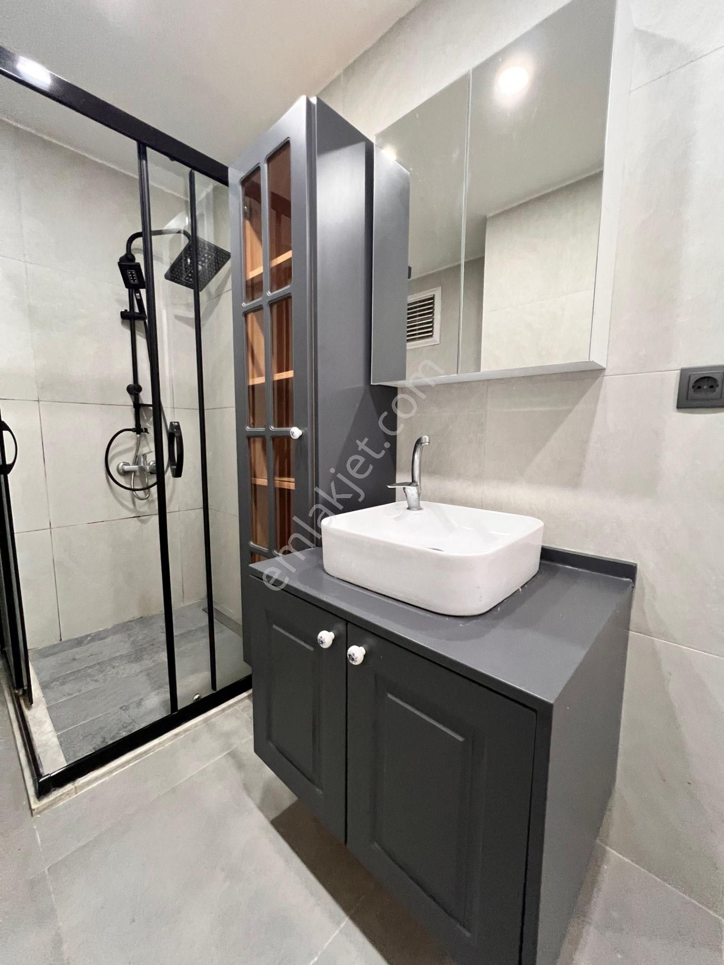 Kaçmaz'dan İdealtepe Sahil'de Marmaraya Komşu Lüks 1+1 - Görsel 20