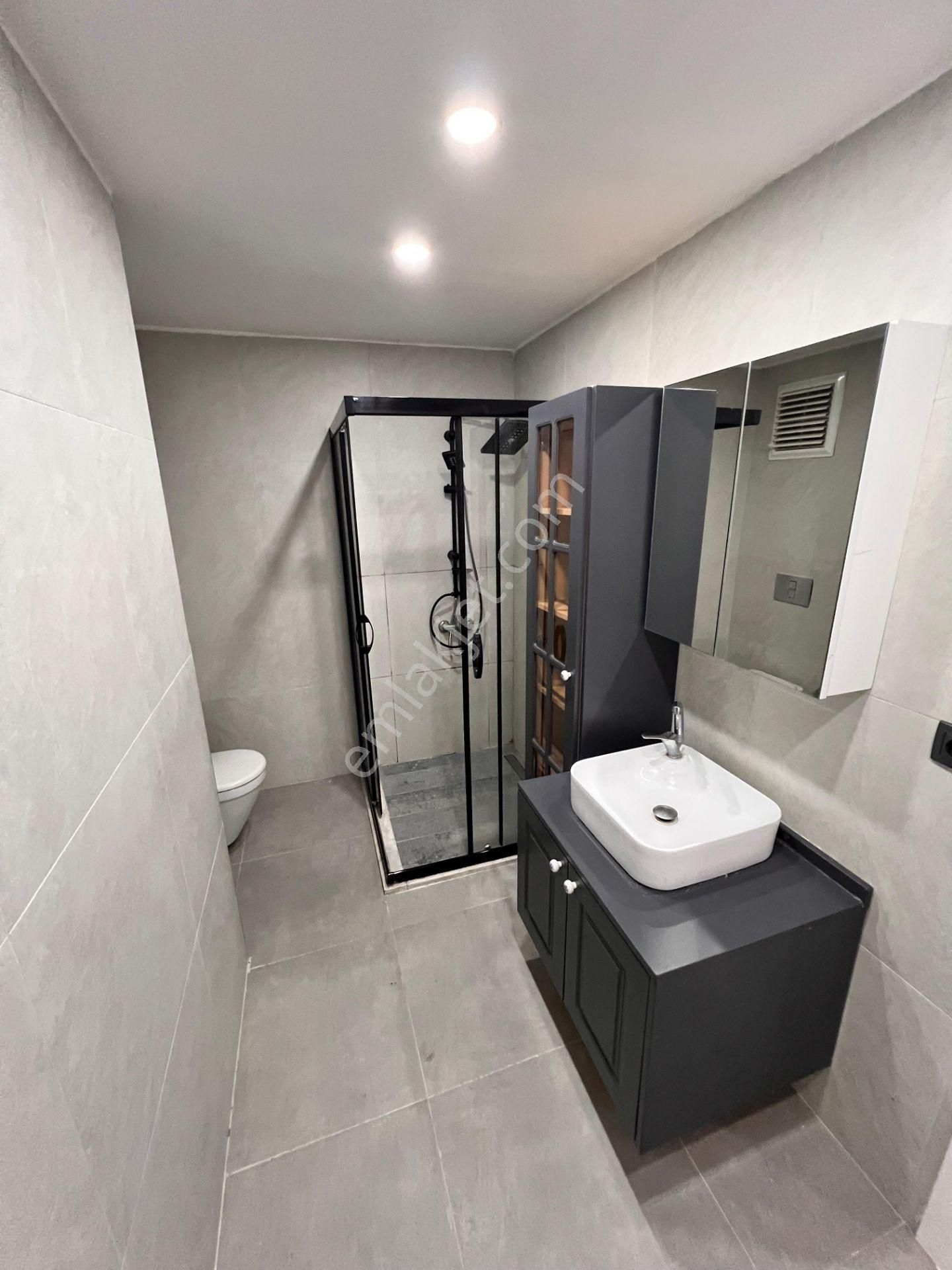 Kaçmaz'dan İdealtepe Sahil'de Marmaraya Komşu Lüks 1+1 - Görsel 19