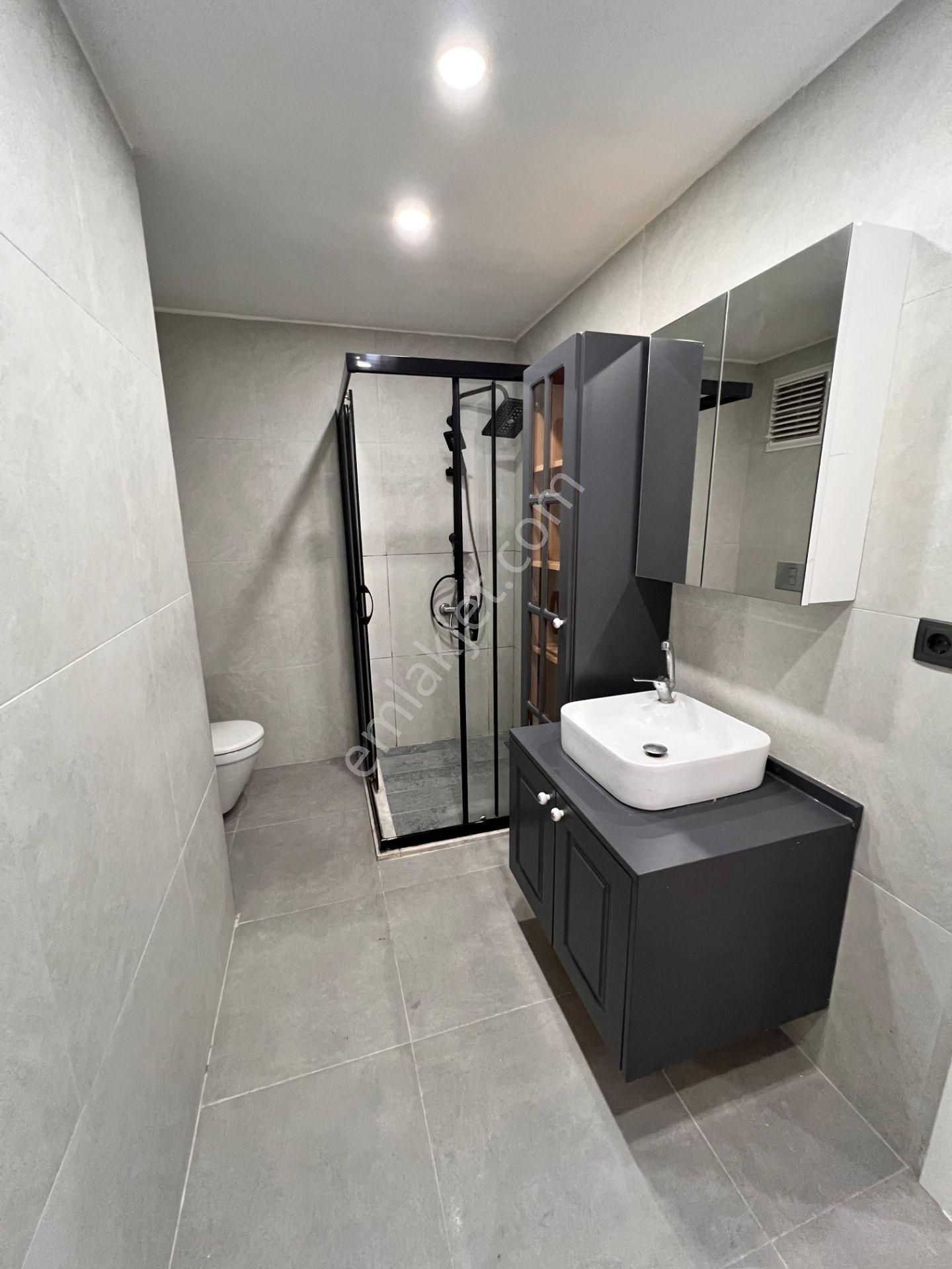 Kaçmaz'dan İdealtepe Sahil'de Marmaraya Komşu Lüks 1+1 - Görsel 15