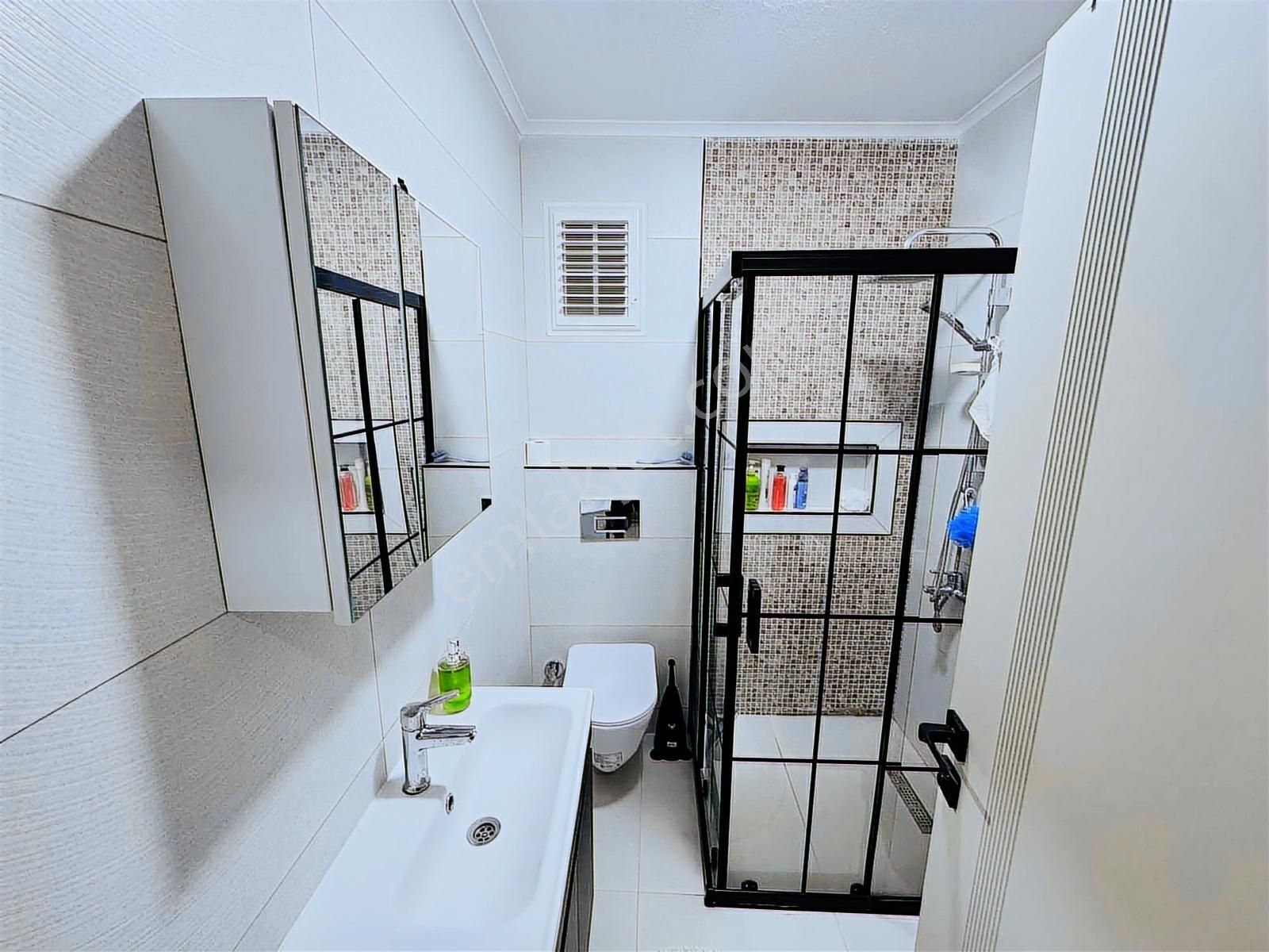 Kuşadası Davutlar'da Kendine Ait Bahçeli Satılık 1+1 Daire - Görsel 8